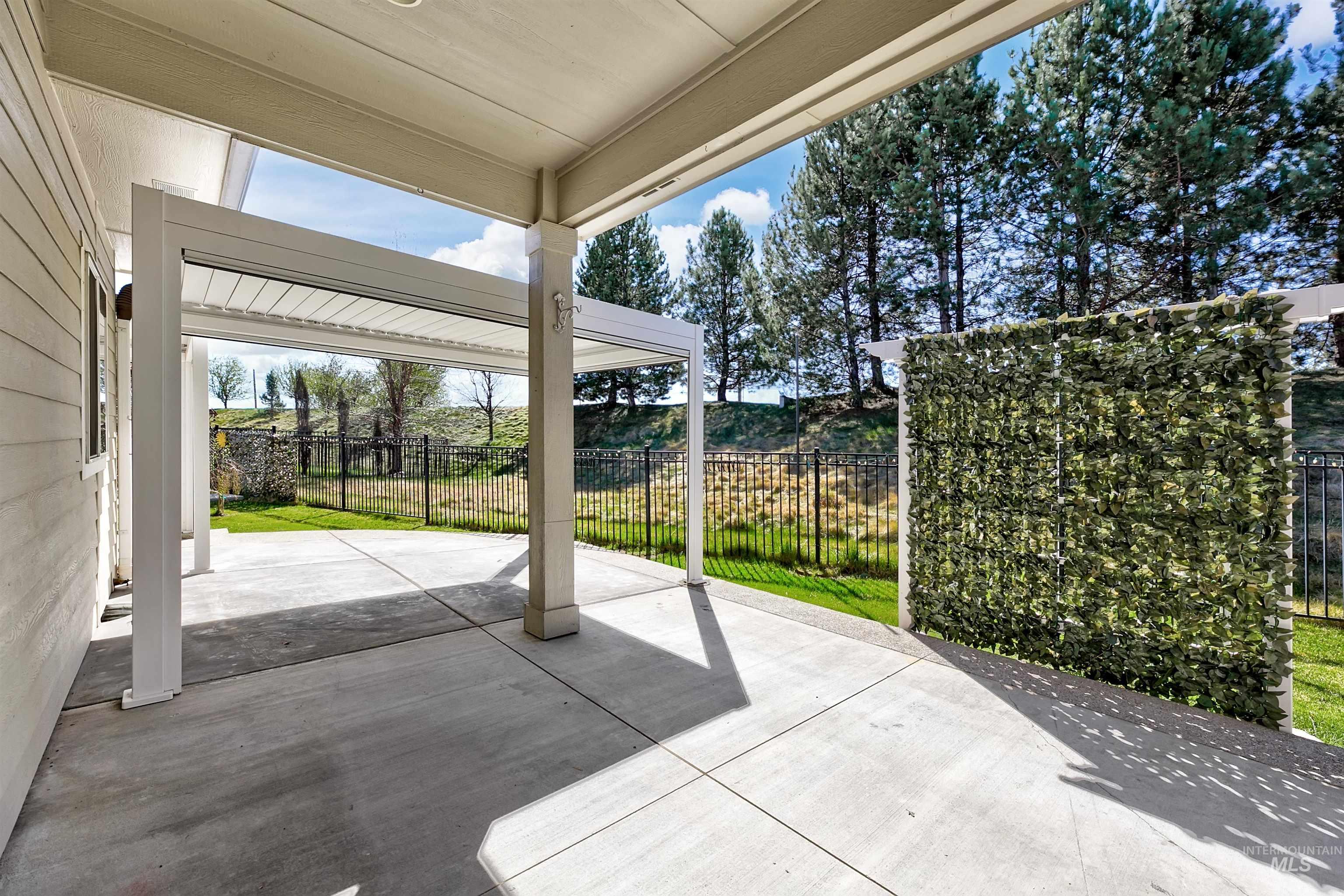 3961 W Caragana Ct, Meridian, Idaho 83646, 3 Bedrooms, 2 Bathrooms, Residential For Sale, Price $599,900, 98979635