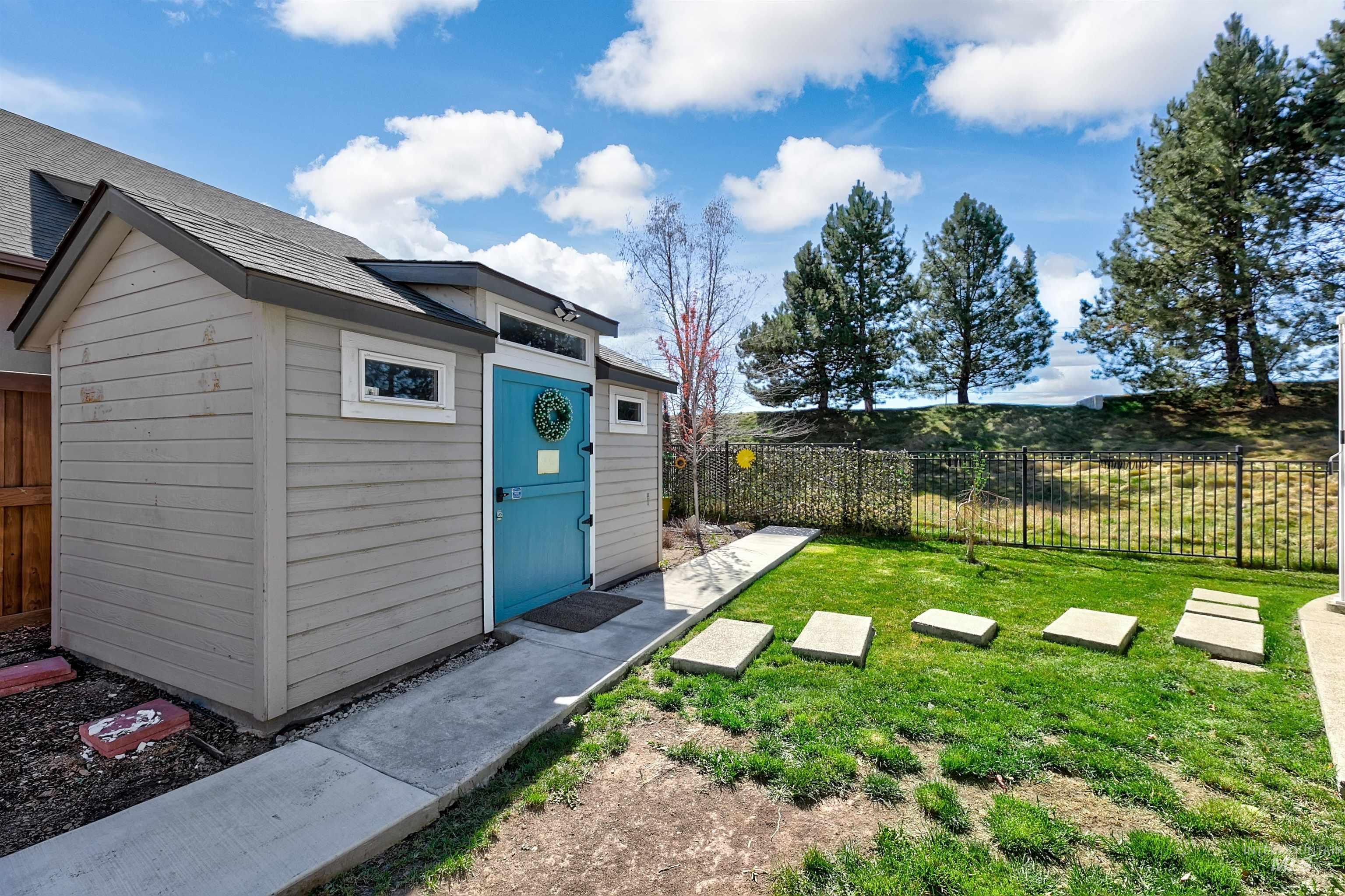 3961 W Caragana Ct, Meridian, Idaho 83646, 3 Bedrooms, 2 Bathrooms, Residential For Sale, Price $599,900, 98979635