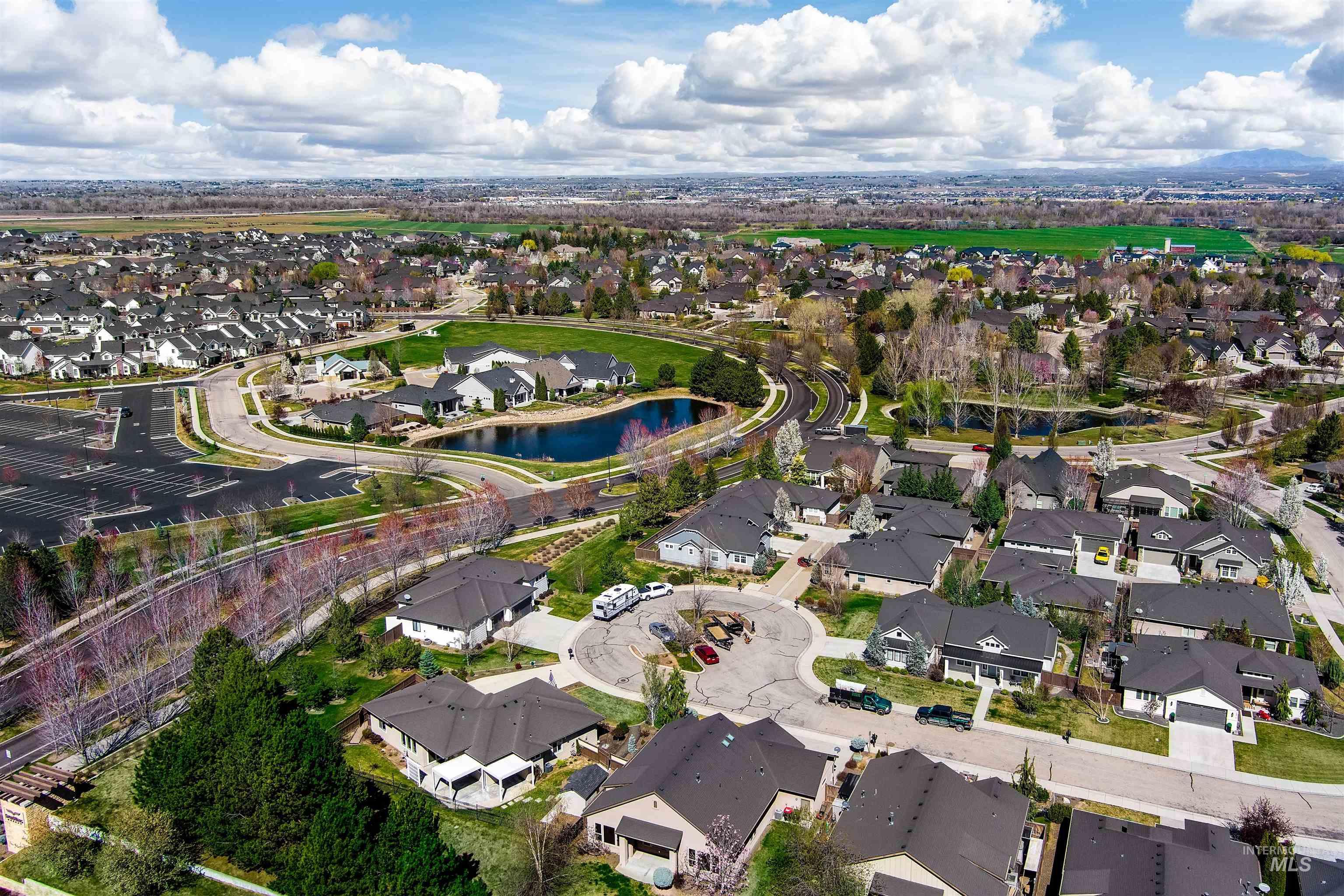 3961 W Caragana Ct, Meridian, Idaho 83646, 3 Bedrooms, 2 Bathrooms, Residential For Sale, Price $599,900, 98979635