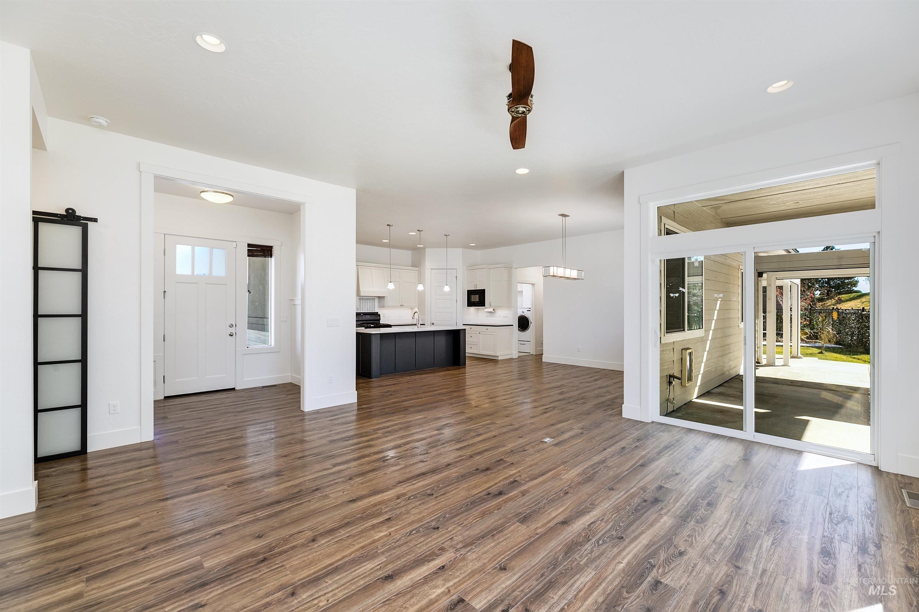 3961 W Caragana Ct, Meridian, Idaho 83646, 3 Bedrooms, 2 Bathrooms, Residential For Sale, Price $599,900, 98979635