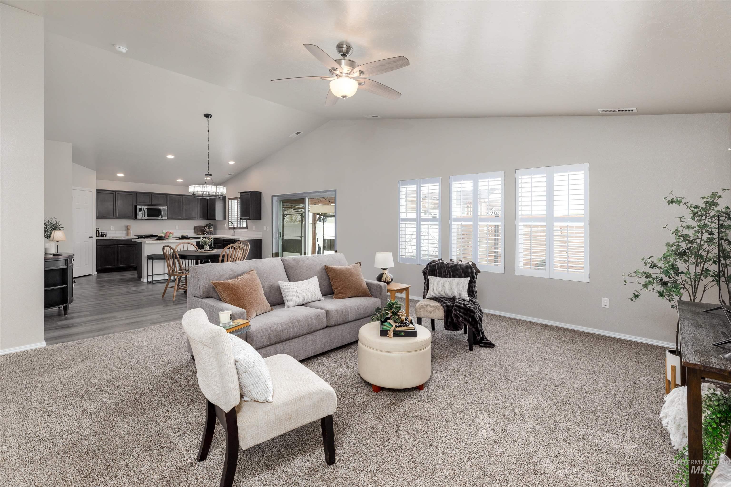 944 S Rangipo Ave, Kuna, Idaho 83634, 4 Bedrooms, 2 Bathrooms, Residential For Sale, Price $449,900, 98979637