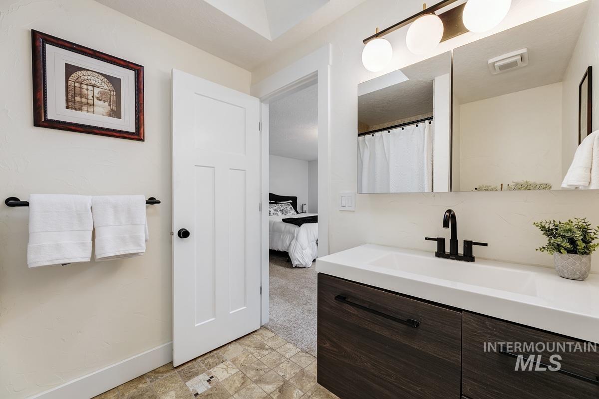 837 E Pennsylvania Dr, Boise, Idaho 83706, 3 Bedrooms, 2 Bathrooms, Residential For Sale, Price $679,900,MLS 98979638