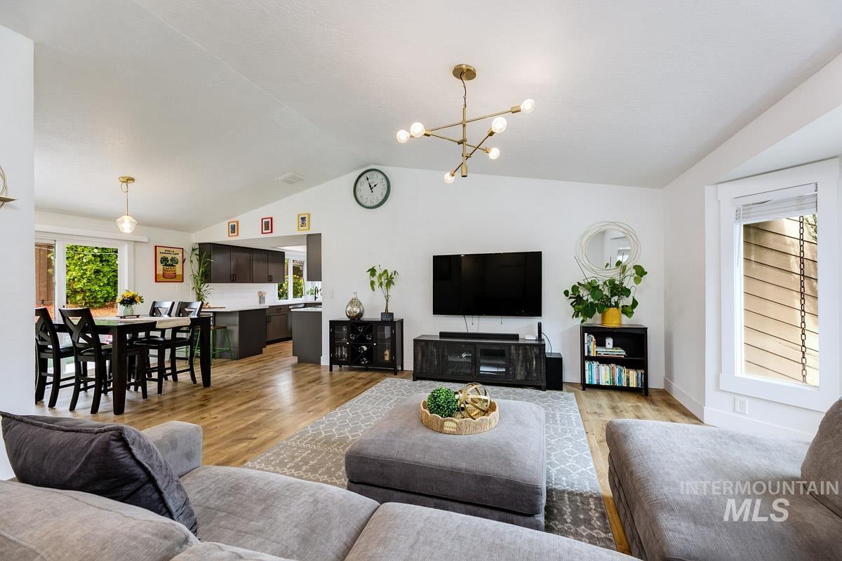 837 E Pennsylvania Dr, Boise, Idaho 83706, 3 Bedrooms, 2 Bathrooms, Residential For Sale, Price $679,900,MLS 98979638