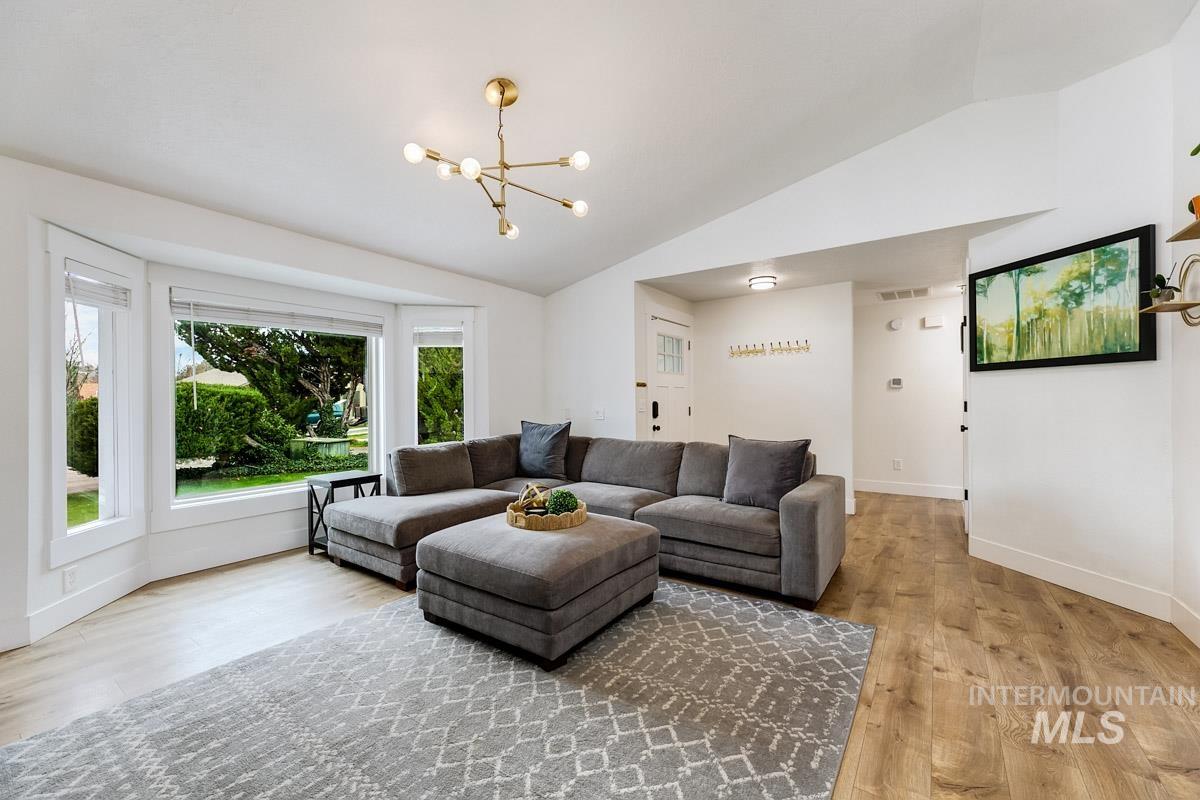 837 E Pennsylvania Dr, Boise, Idaho 83706, 3 Bedrooms, 2 Bathrooms, Residential For Sale, Price $679,900,MLS 98979638