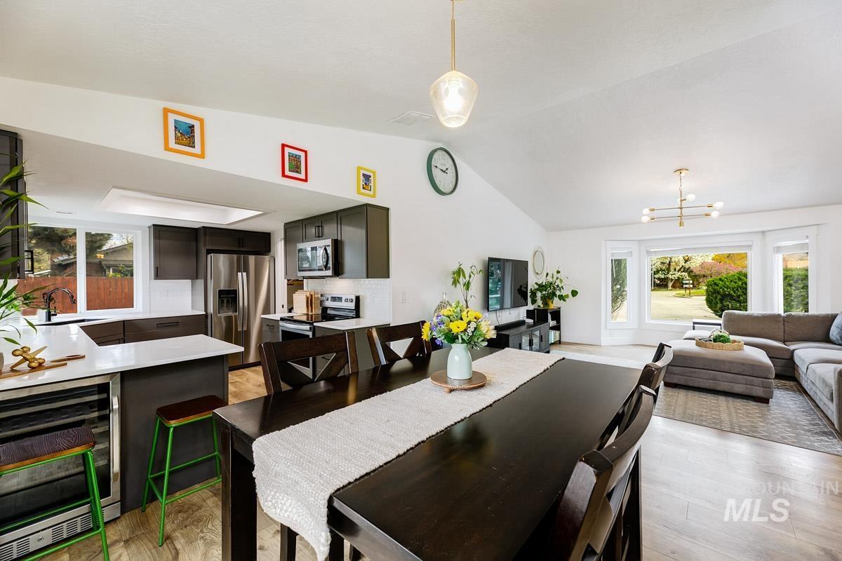 837 E Pennsylvania Dr, Boise, Idaho 83706, 3 Bedrooms, 2 Bathrooms, Residential For Sale, Price $679,900,MLS 98979638