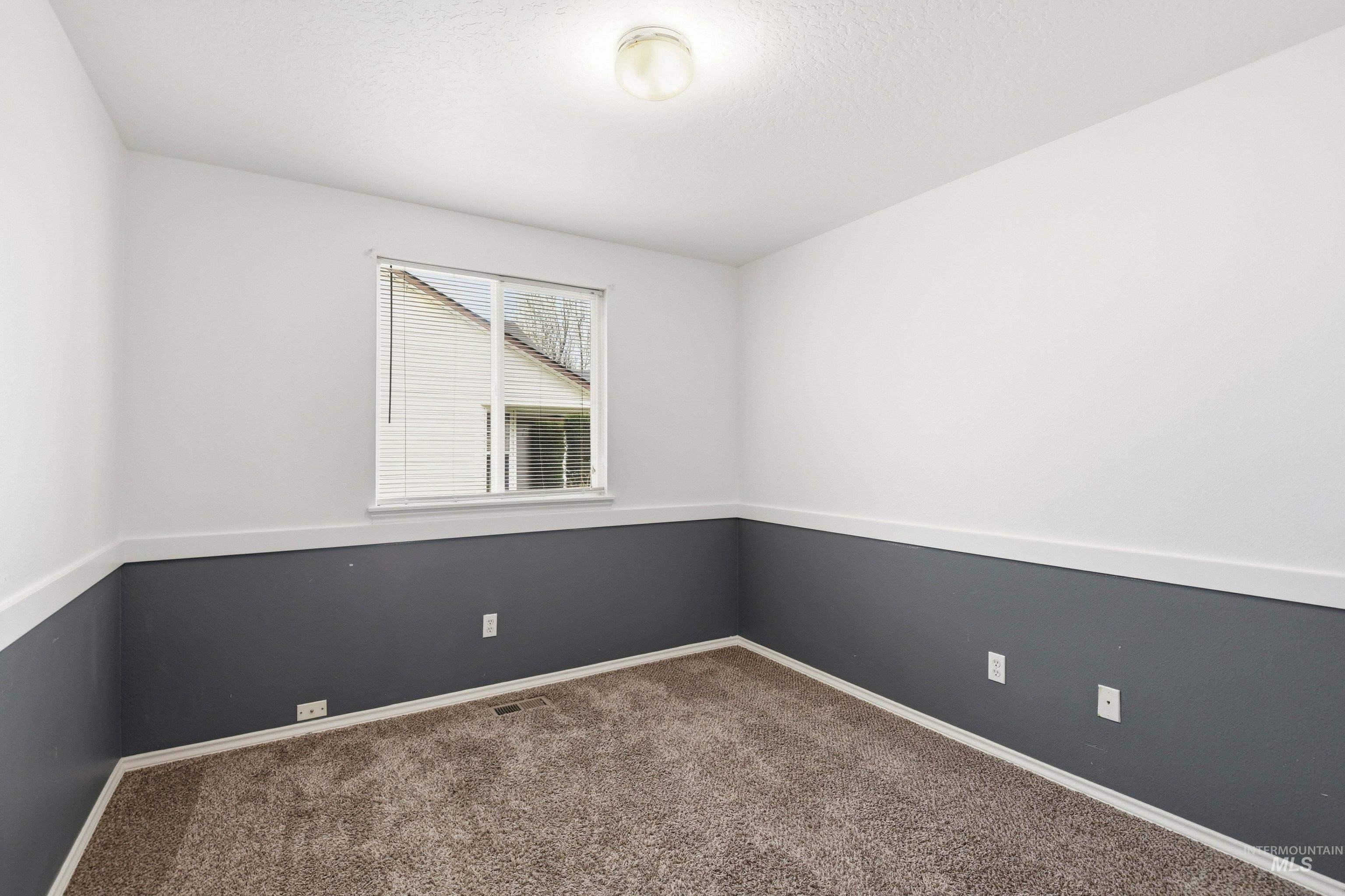 11719 W Huckleberry Dr, Nampa, Idaho 83651, 3 Bedrooms, 2 Bathrooms, Residential For Sale, Price $350,000, 98979639