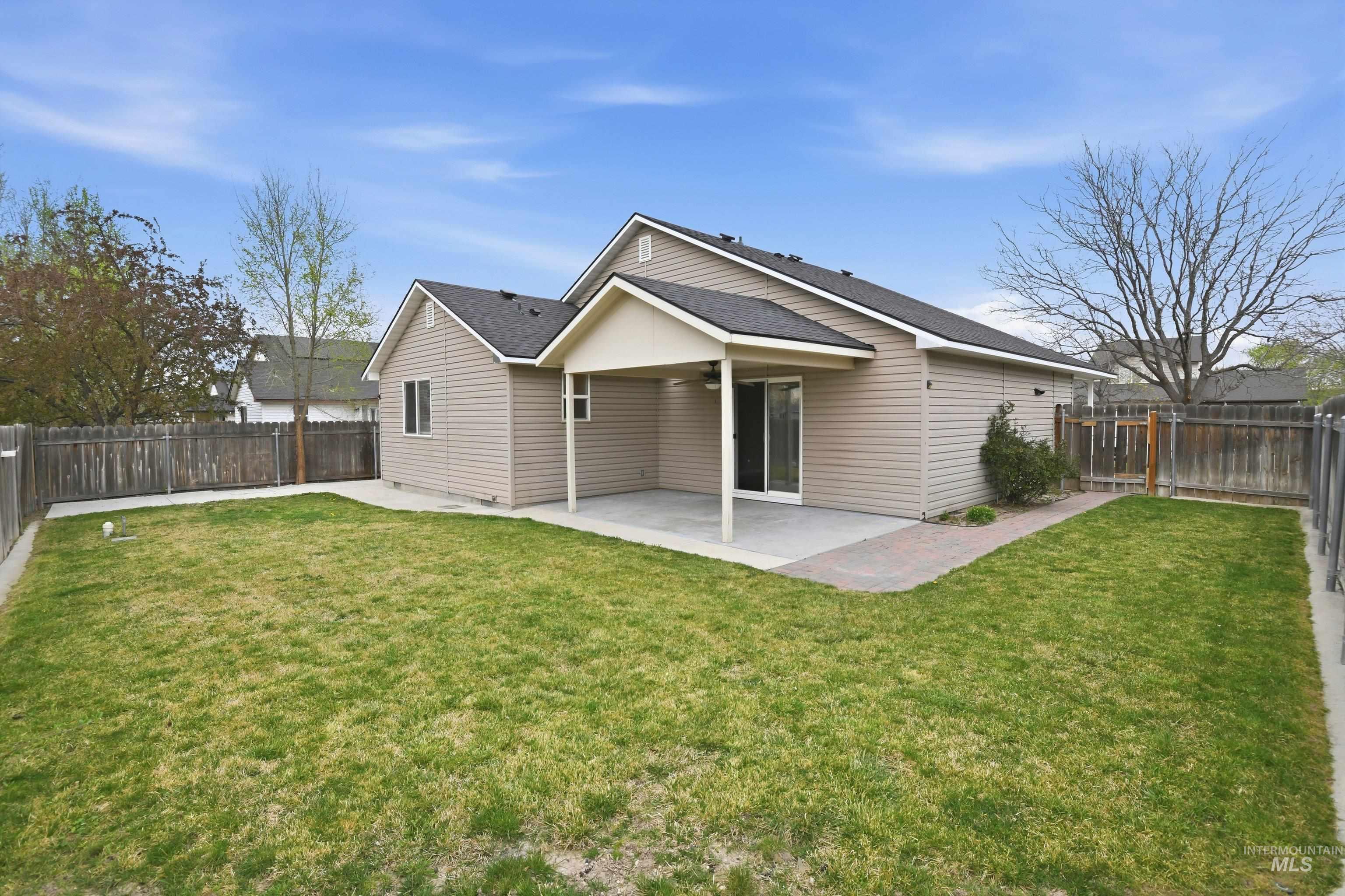 11719 W Huckleberry Dr, Nampa, Idaho 83651, 3 Bedrooms, 2 Bathrooms, Residential For Sale, Price $350,000, 98979639