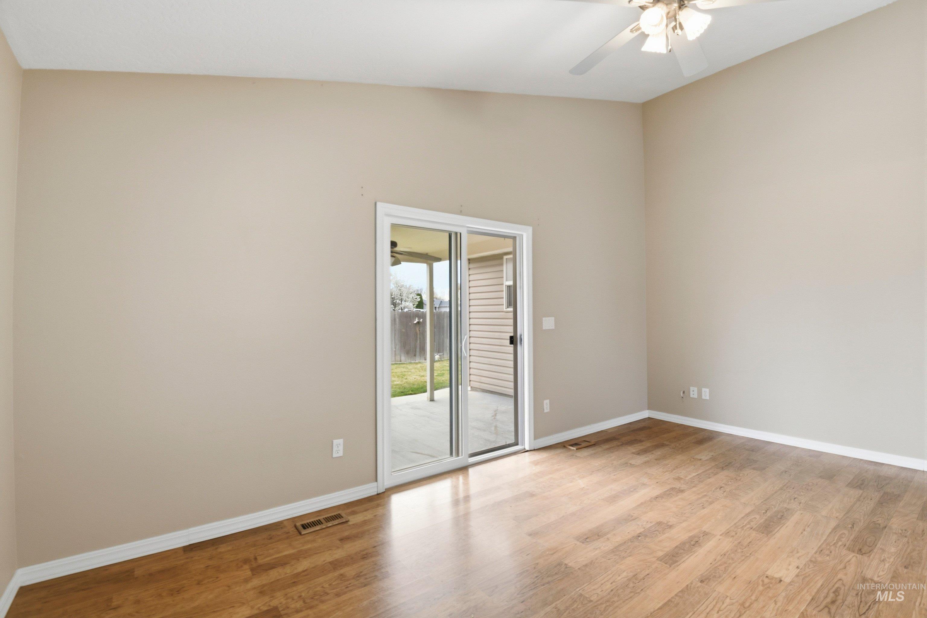 11719 W Huckleberry Dr, Nampa, Idaho 83651, 3 Bedrooms, 2 Bathrooms, Residential For Sale, Price $334,900, 98979639