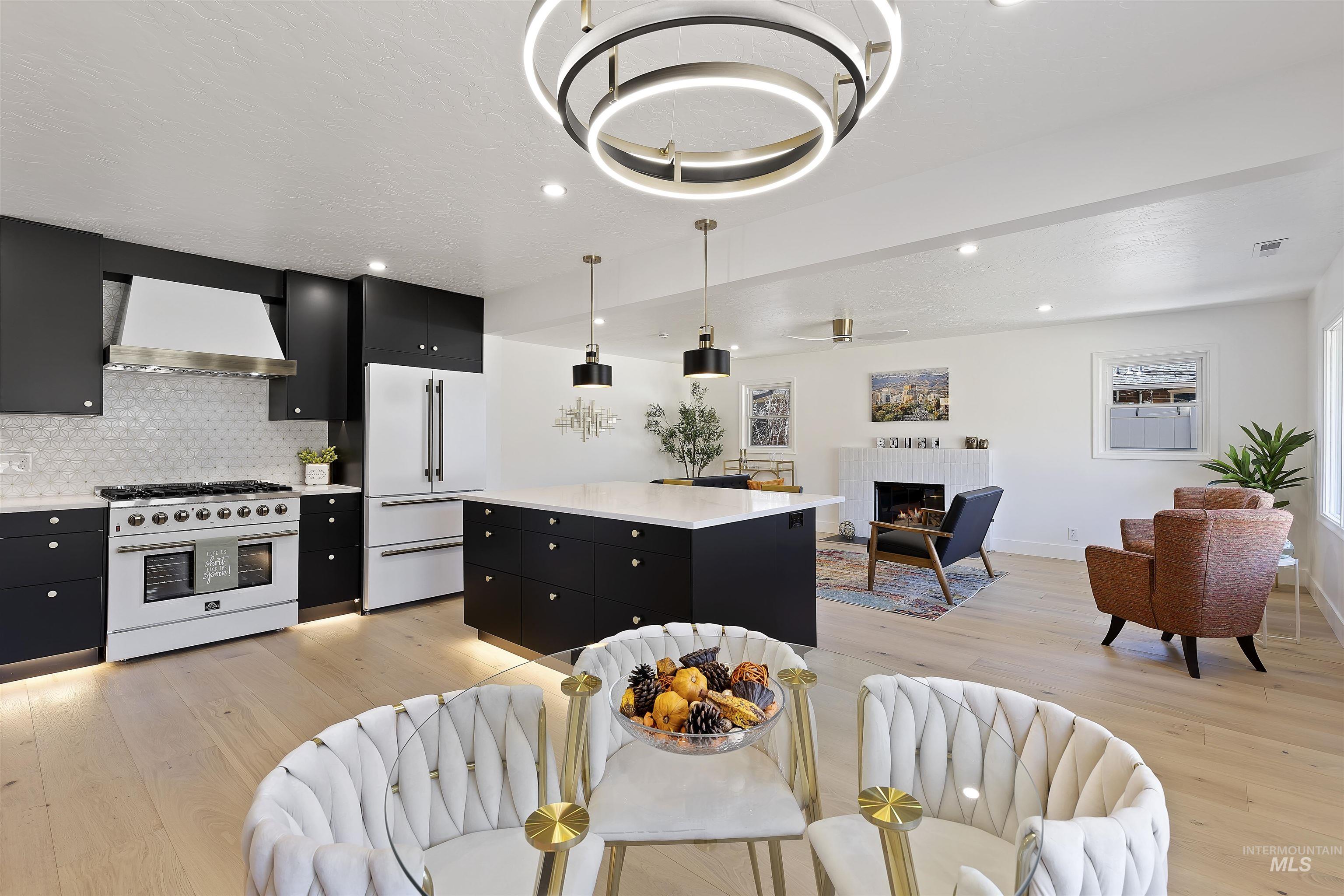 1224 E Hays St, Boise, Idaho 83712, 5 Bedrooms, 3.5 Bathrooms, Residential For Sale, Price $1,200,000, 98979640