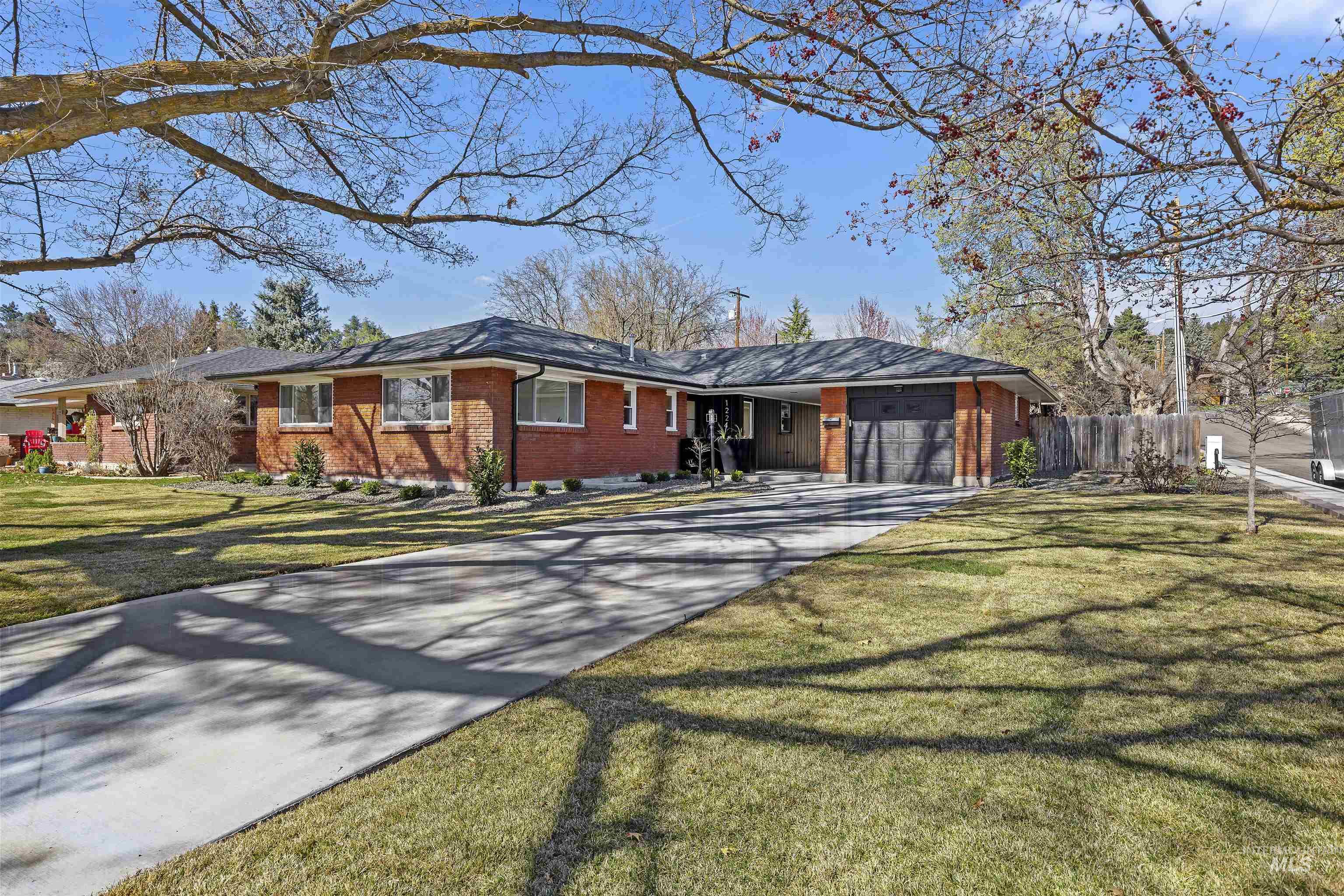 1224 E Hays St, Boise, Idaho 83712, 5 Bedrooms, 3.5 Bathrooms, Residential For Sale, Price $1,200,000, 98979640