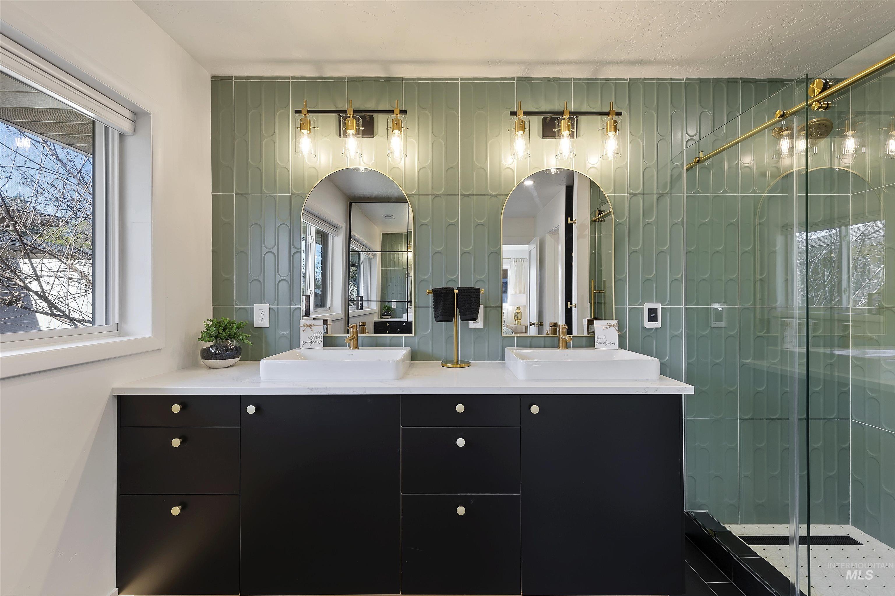 1224 E Hays St, Boise, Idaho 83712, 5 Bedrooms, 3.5 Bathrooms, Residential For Sale, Price $1,200,000, 98979640