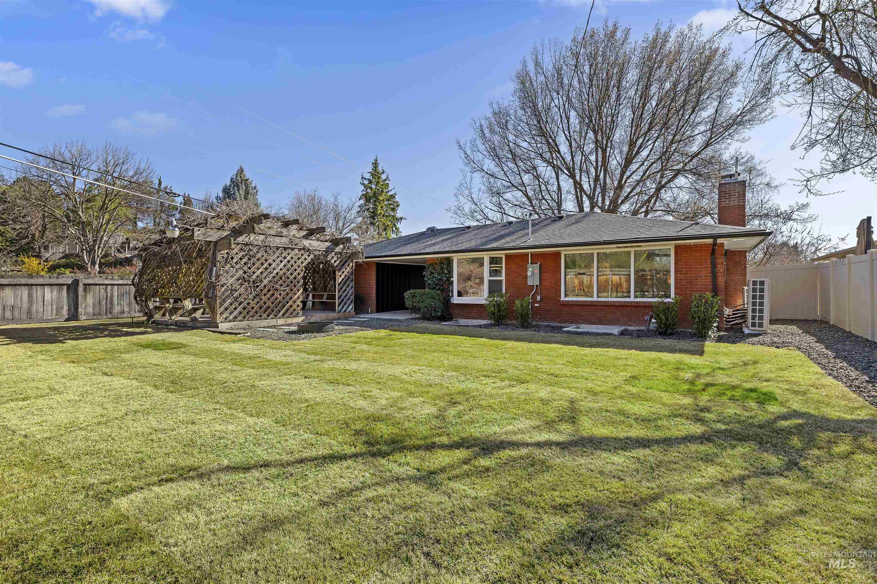 1224 E Hays St, Boise, Idaho 83712, 5 Bedrooms, 3.5 Bathrooms, Residential For Sale, Price $1,200,000, 98979640