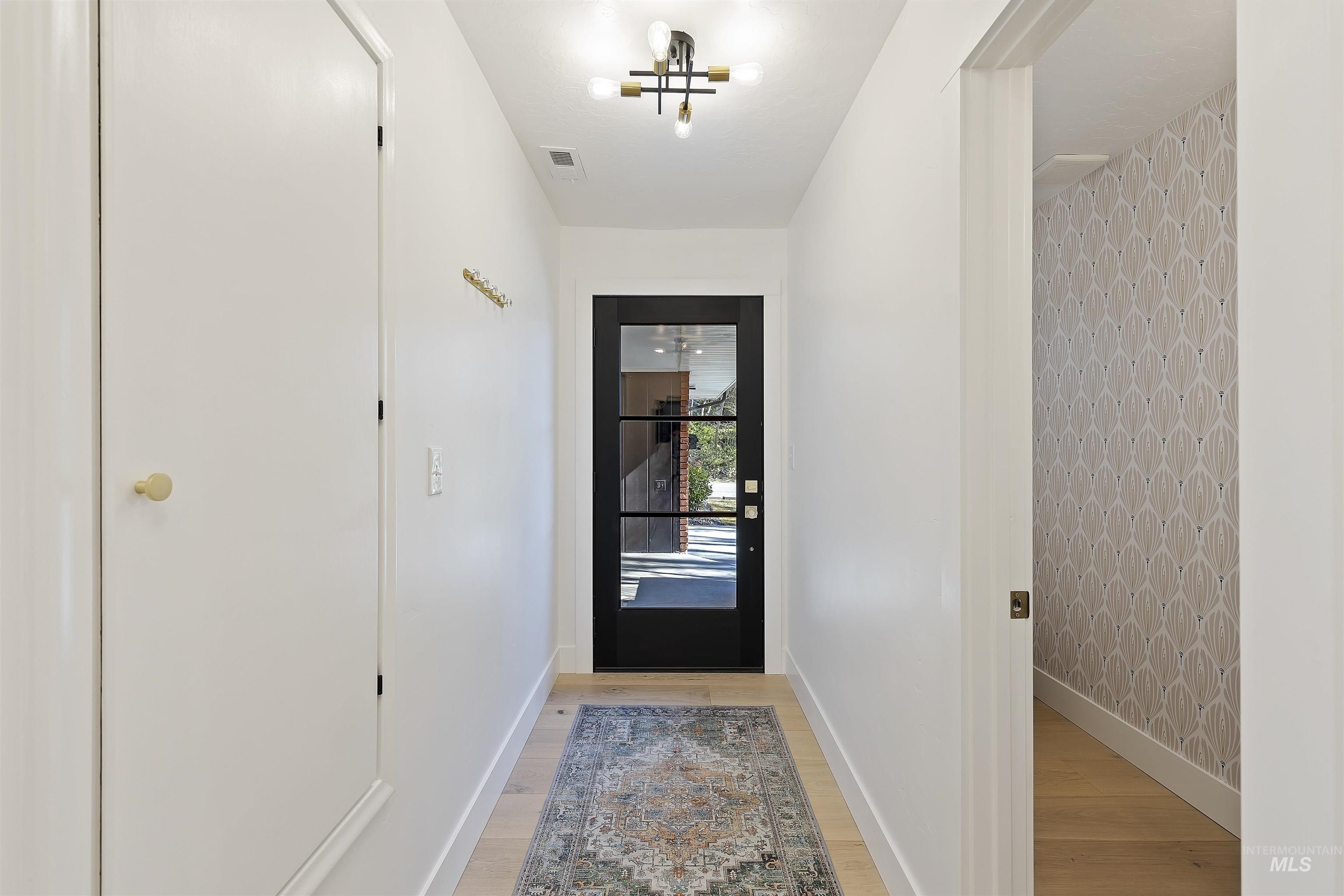 1224 E Hays St, Boise, Idaho 83712, 5 Bedrooms, 3.5 Bathrooms, Residential For Sale, Price $1,200,000, 98979640