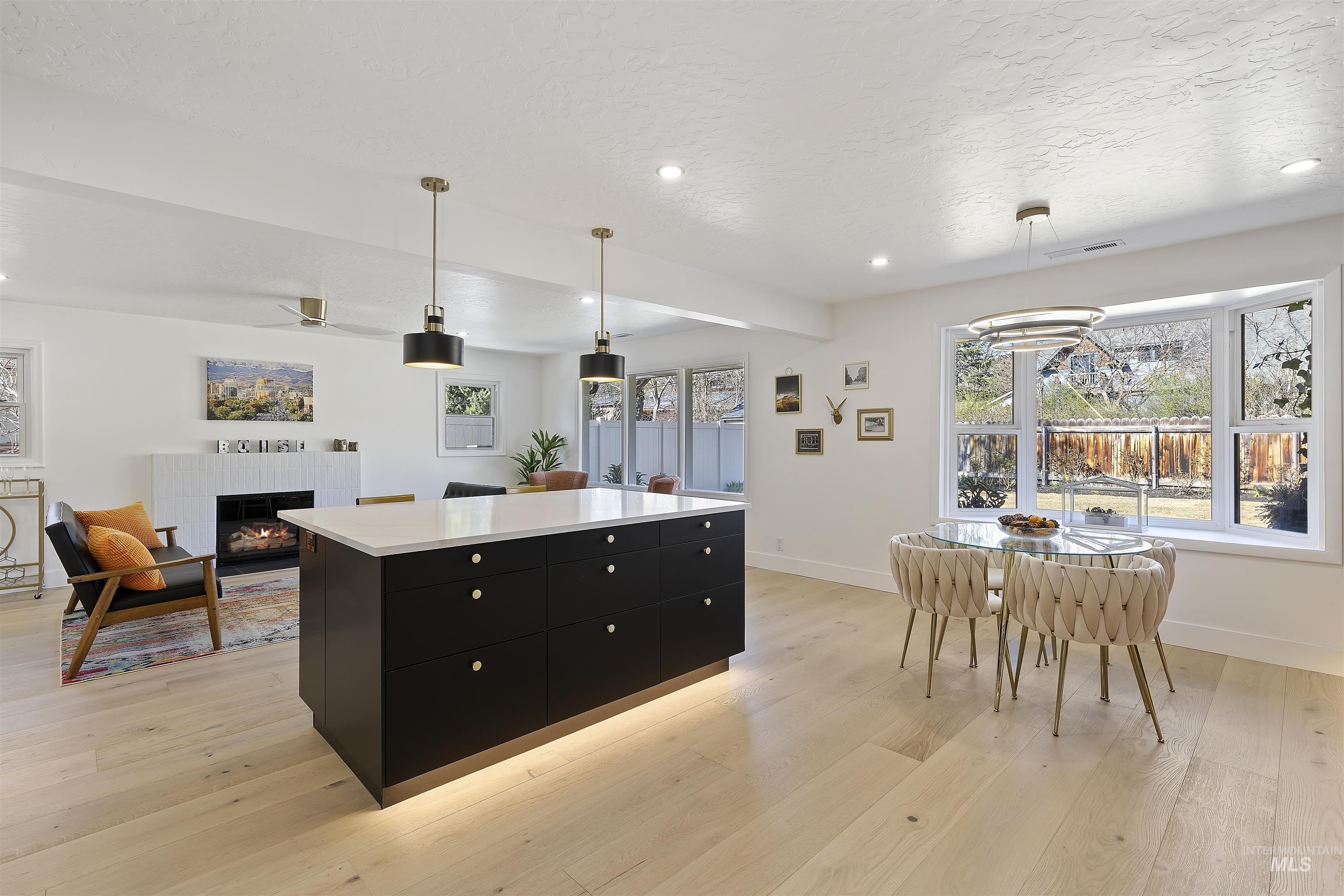 1224 E Hays St, Boise, Idaho 83712, 5 Bedrooms, 3.5 Bathrooms, Residential For Sale, Price $1,200,000, 98979640