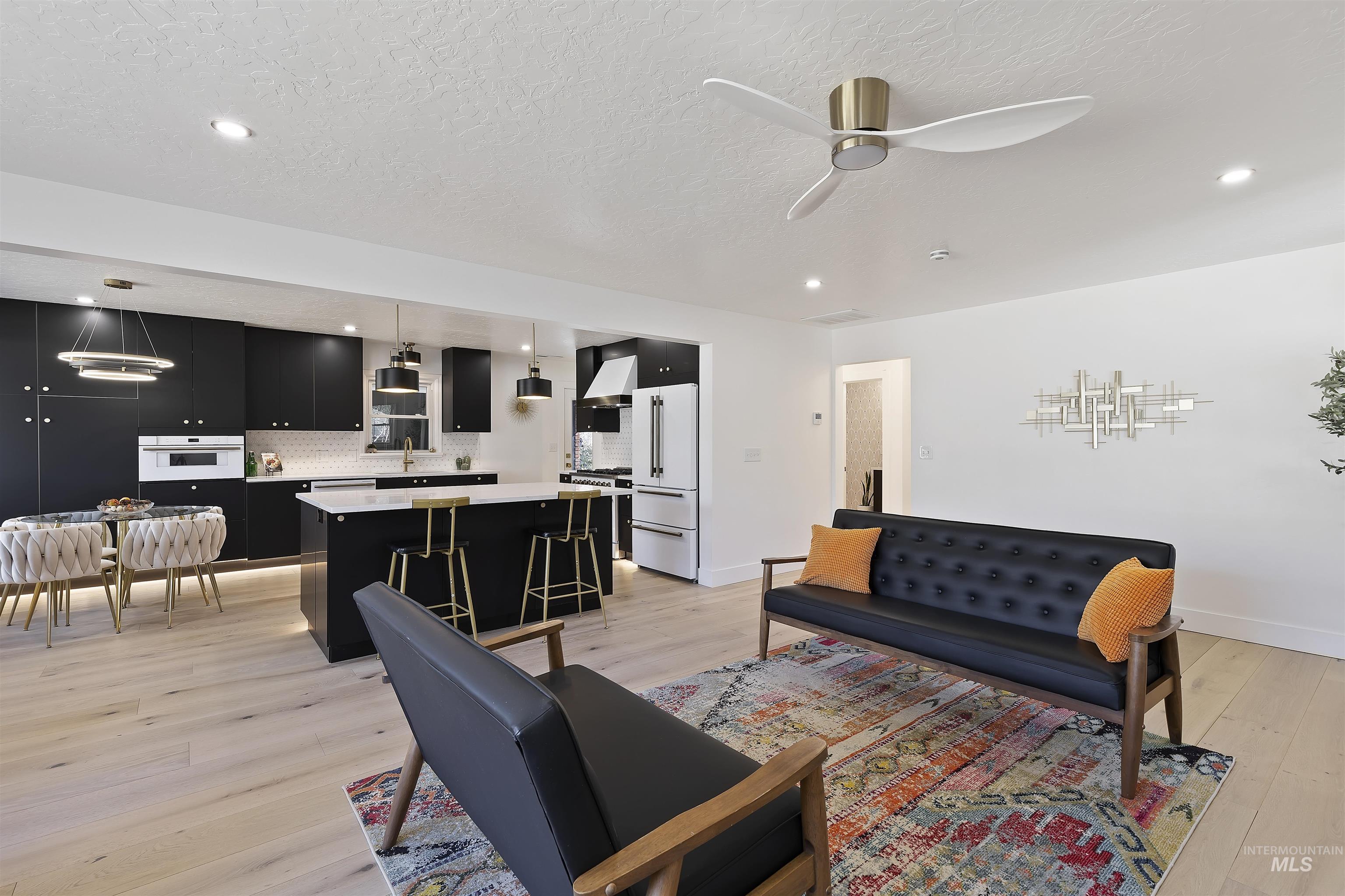 1224 E Hays St, Boise, Idaho 83712, 5 Bedrooms, 3.5 Bathrooms, Residential For Sale, Price $1,200,000, 98979640