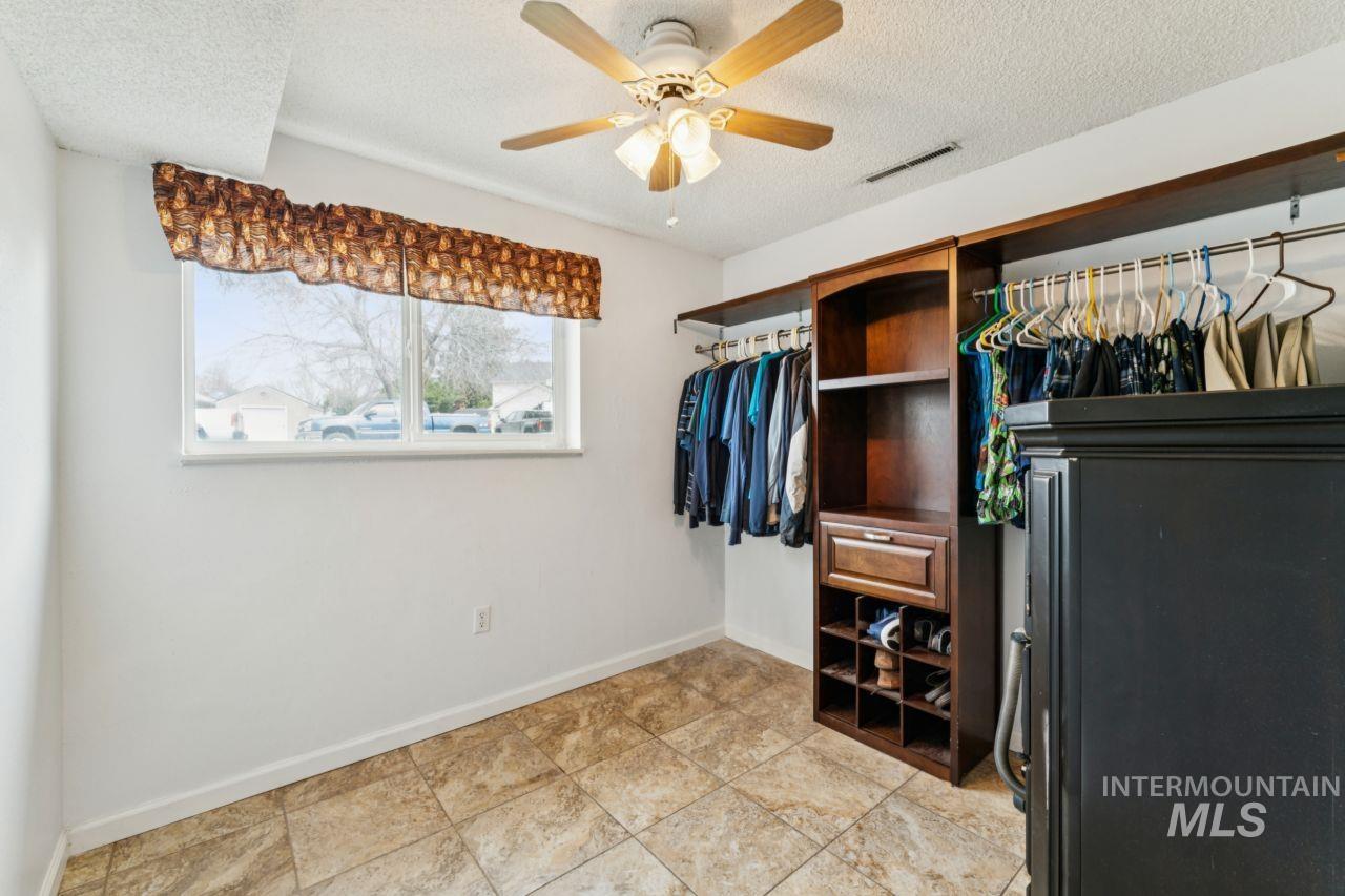 4093 N Marylebone Way, Boise, Idaho 83713-2444, 4 Bedrooms, 3.5 Bathrooms, Residential For Sale, Price $549,900, 98979641