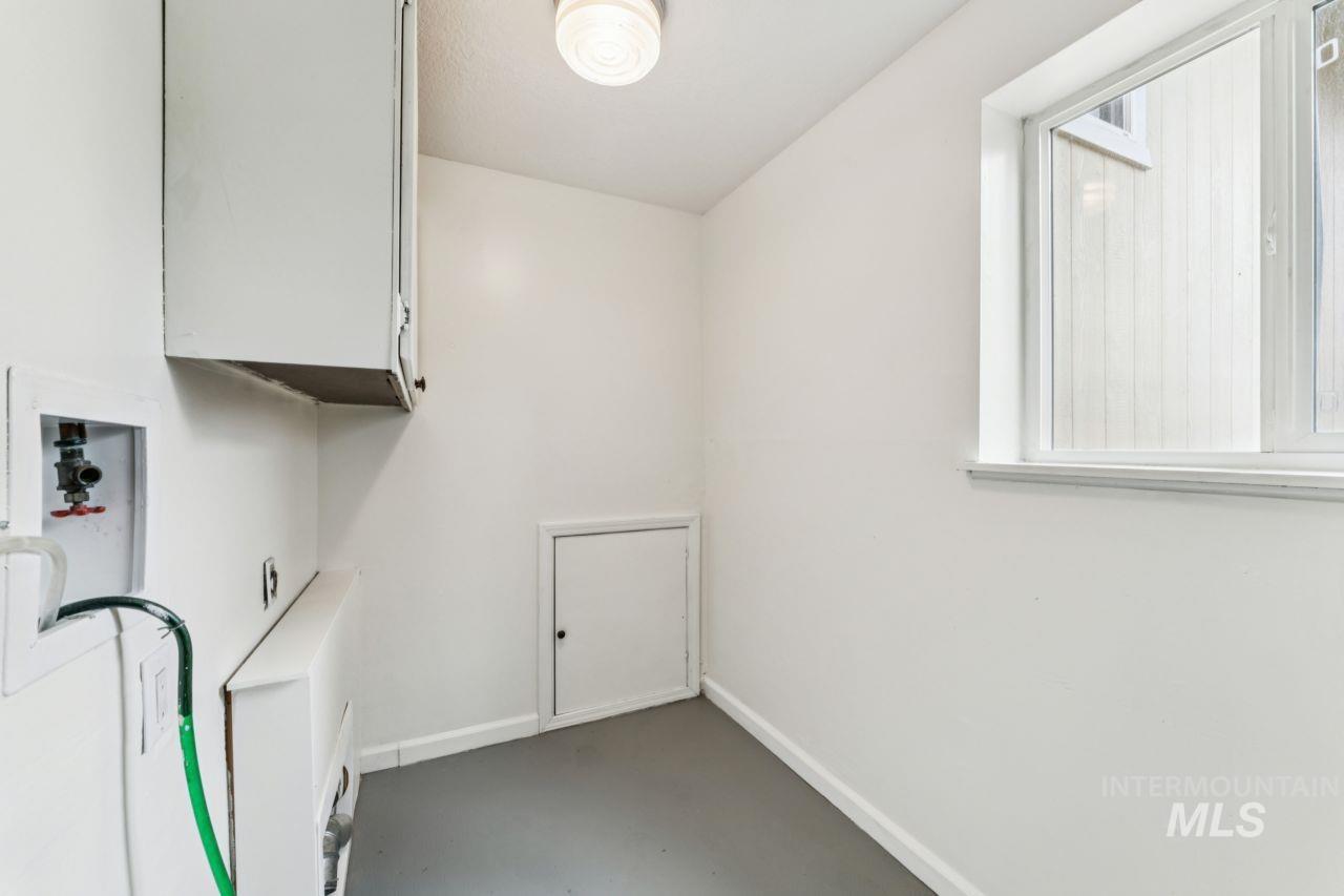 4093 N Marylebone Way, Boise, Idaho 83713-2444, 4 Bedrooms, 3.5 Bathrooms, Residential For Sale, Price $549,900, 98979641