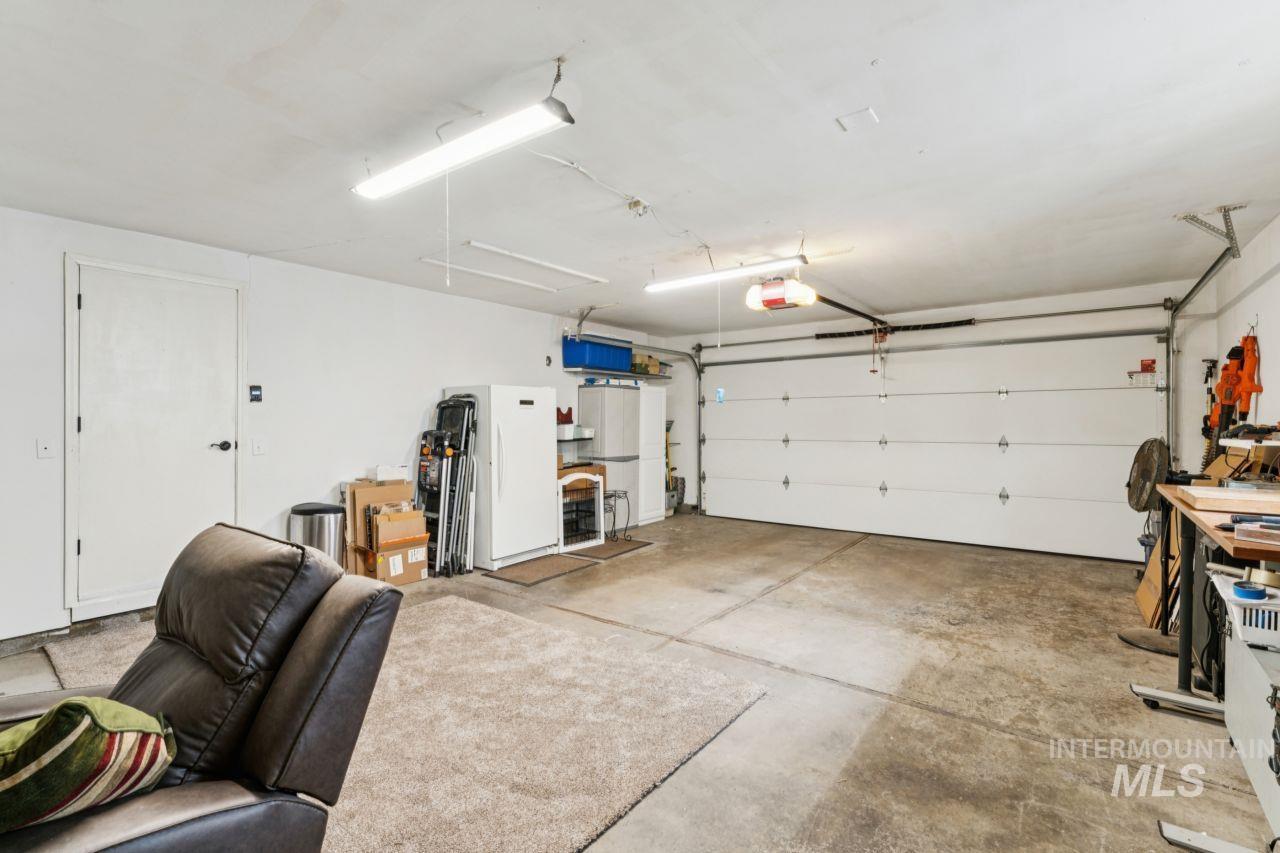 4093 N Marylebone Way, Boise, Idaho 83713-2444, 4 Bedrooms, 3.5 Bathrooms, Residential For Sale, Price $549,900, 98979641