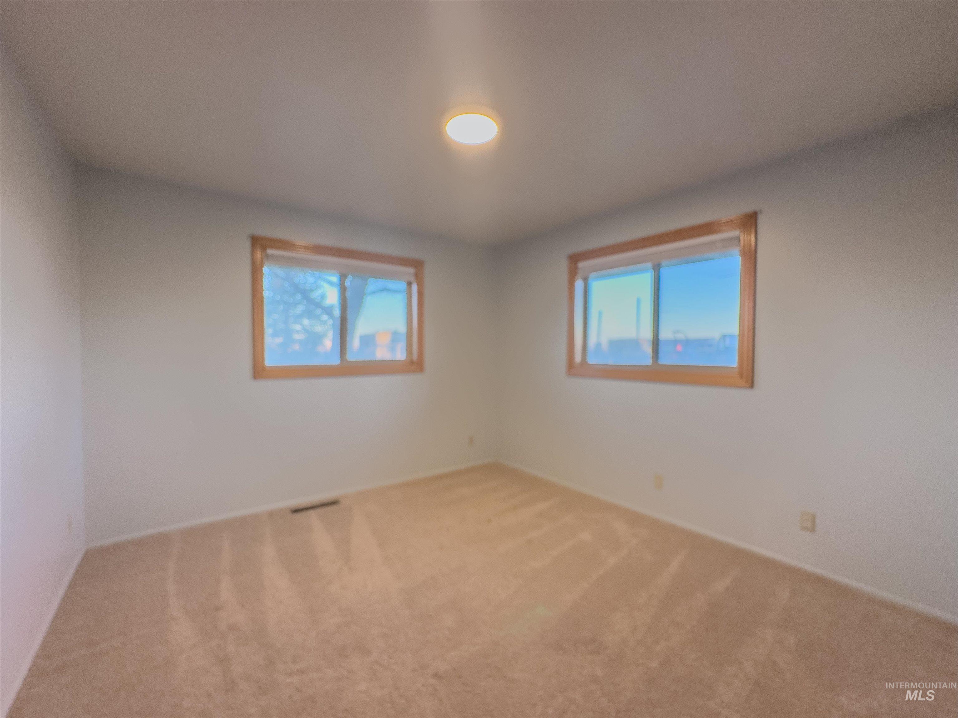 13 N 200 E, Rupert, Idaho 83350, 4 Bedrooms, 1.5 Bathrooms, Residential For Sale, Price $450,000, 98979642