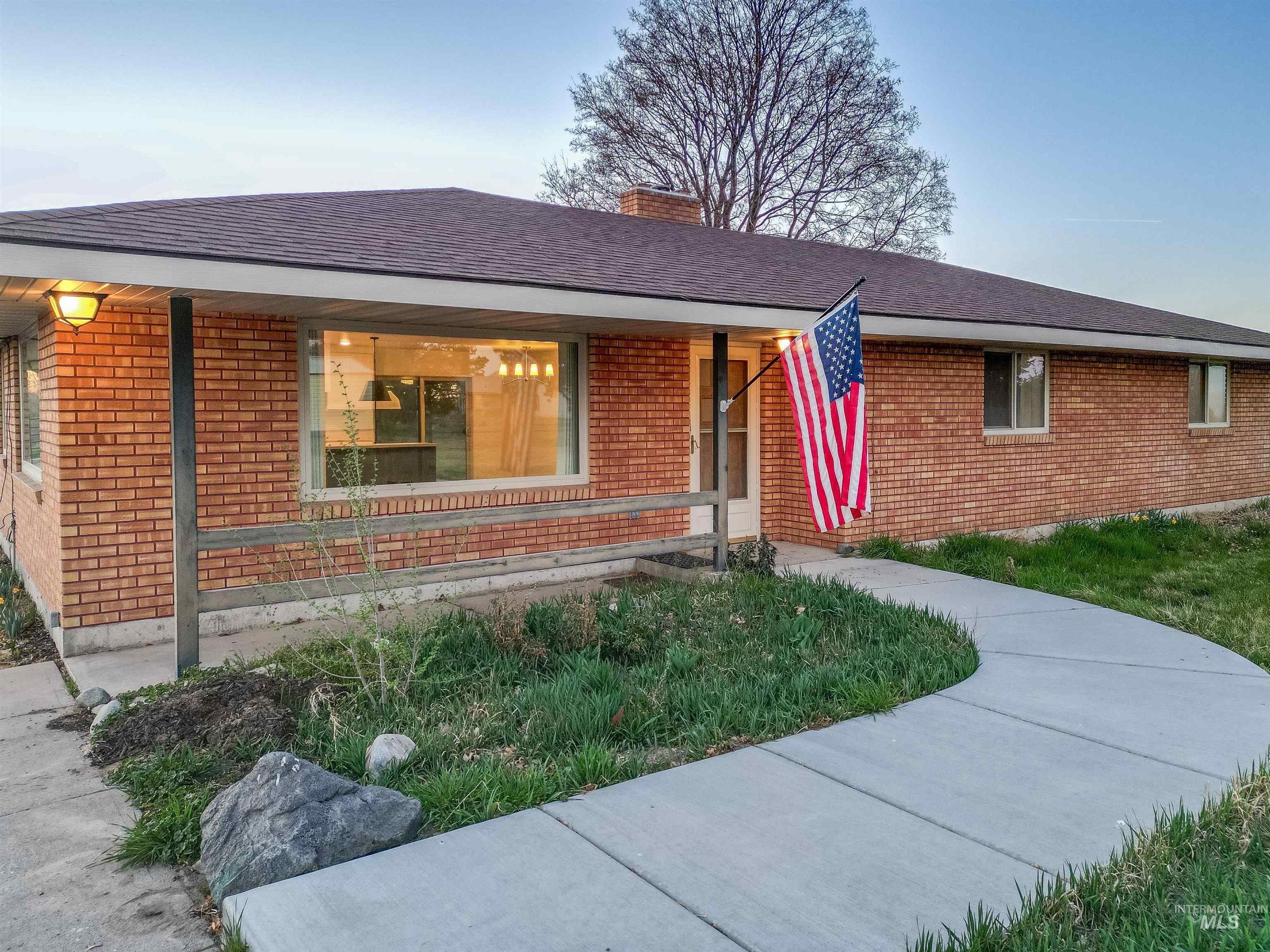 13 N 200 E, Rupert, Idaho 83350, 4 Bedrooms, 1.5 Bathrooms, Residential For Sale, Price $450,000, 98979642