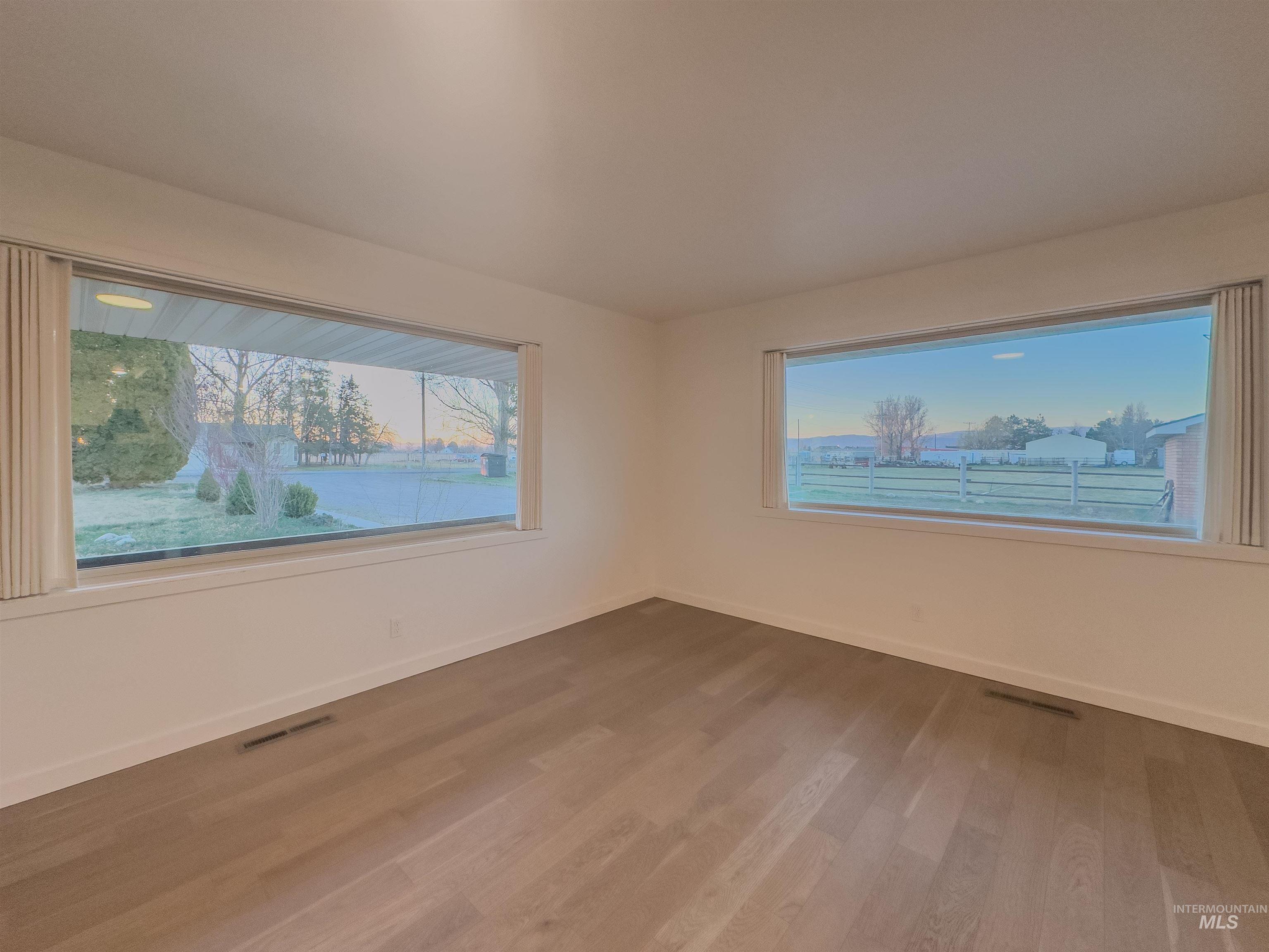 13 N 200 E, Rupert, Idaho 83350, 4 Bedrooms, 1.5 Bathrooms, Residential For Sale, Price $450,000, 98979642