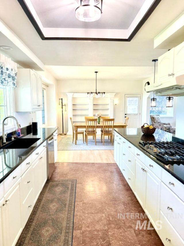2 E 500 S, Jerome, Idaho 83338, 4 Bedrooms, 3 Bathrooms, Residential For Sale, Price $599,900,MLS 98979645