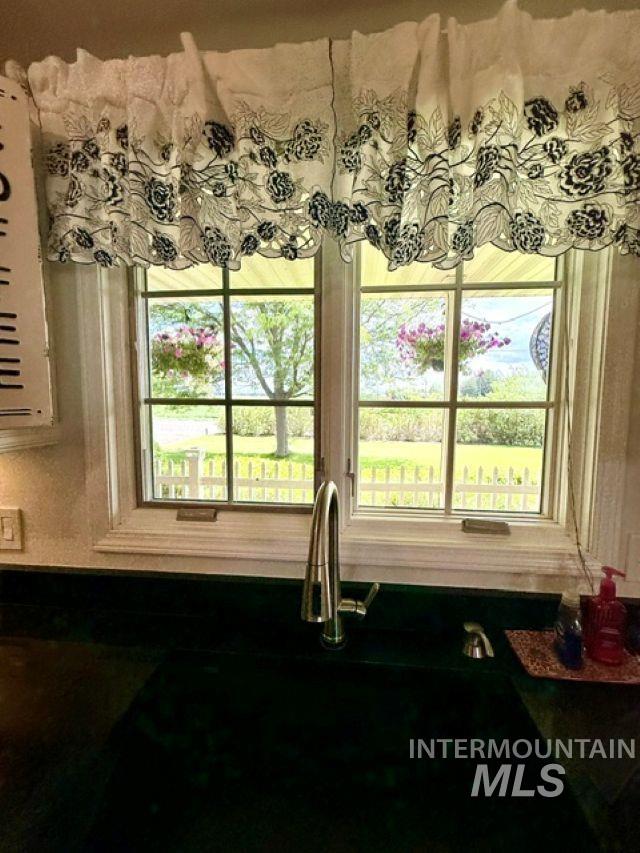 2 E 500 S, Jerome, Idaho 83338, 4 Bedrooms, 3 Bathrooms, Residential For Sale, Price $599,900,MLS 98979645