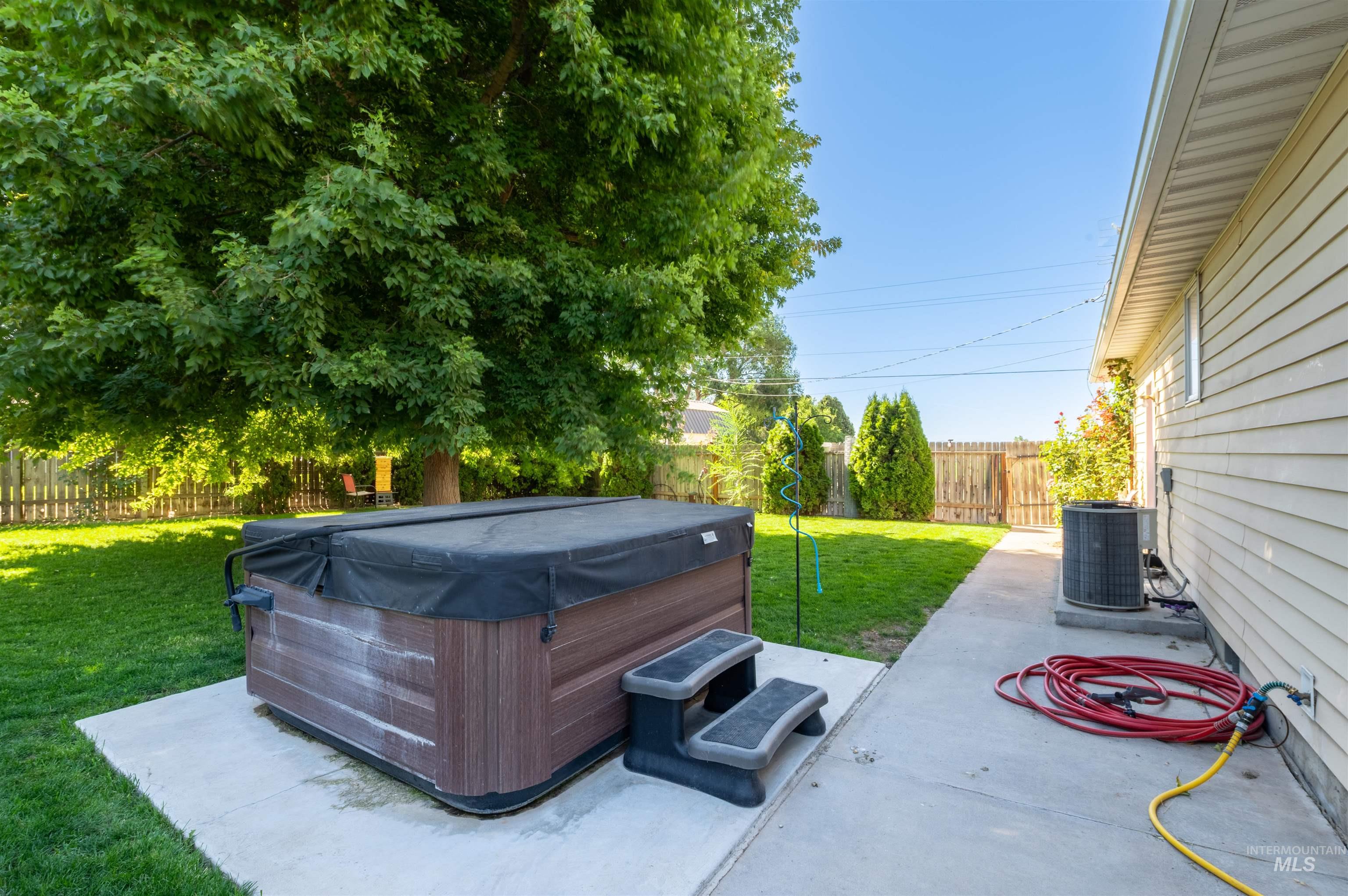 2 E 500 S, Jerome, Idaho 83338, 4 Bedrooms, 3 Bathrooms, Residential For Sale, Price $599,900,MLS 98979645