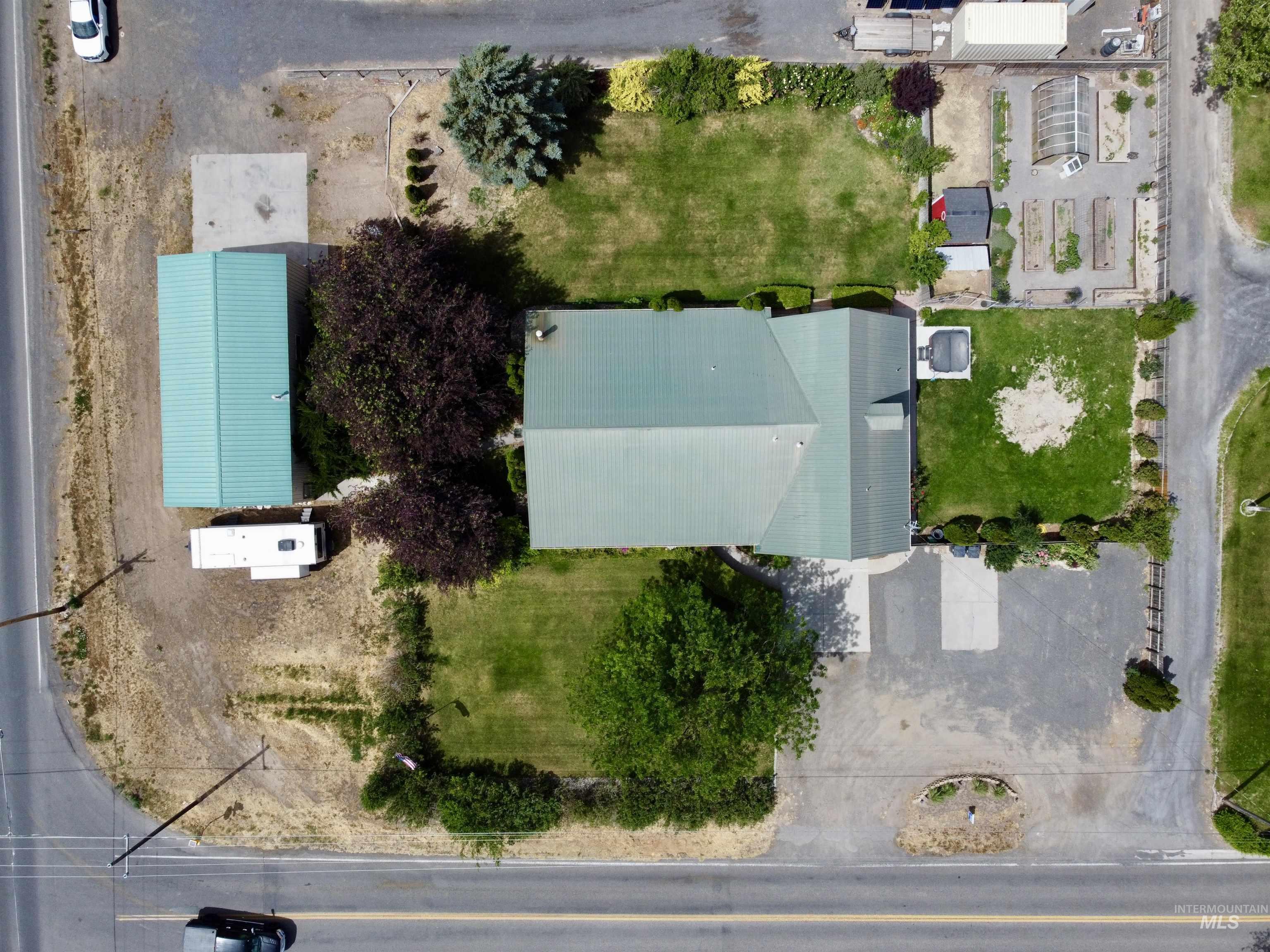 2 E 500 S, Jerome, Idaho 83338, 4 Bedrooms, 3 Bathrooms, Residential For Sale, Price $599,900,MLS 98979645