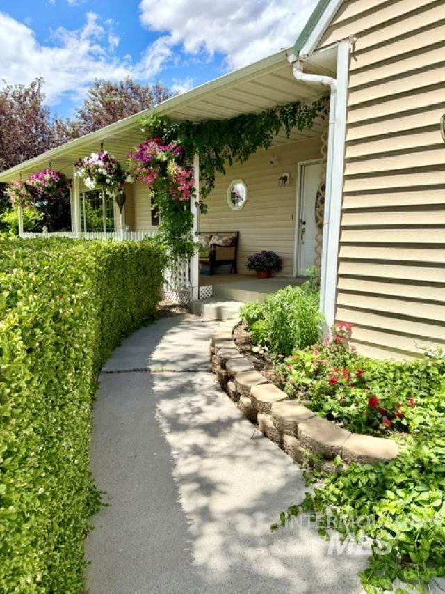2 E 500 S, Jerome, Idaho 83338, 4 Bedrooms, 3 Bathrooms, Residential For Sale, Price $599,900,MLS 98979645