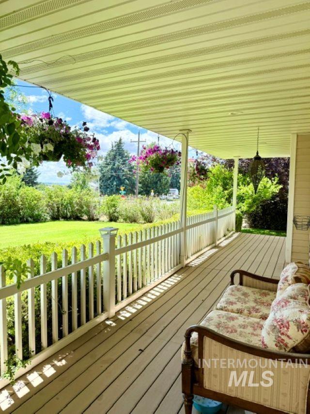 2 E 500 S, Jerome, Idaho 83338, 4 Bedrooms, 3 Bathrooms, Residential For Sale, Price $599,900,MLS 98979645