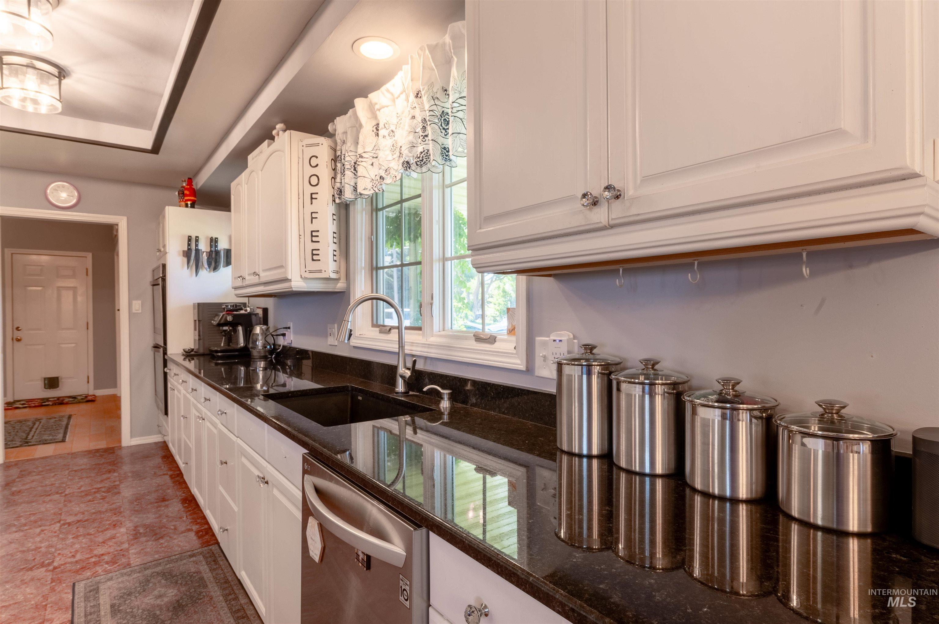 2 E 500 S, Jerome, Idaho 83338, 4 Bedrooms, 3 Bathrooms, Residential For Sale, Price $619,000, 98979645