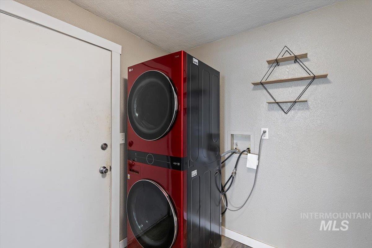 9191 Rolling Hills Ct, Nampa, Idaho 83686-9535, 3 Bedrooms, 1 Bathroom, Residential For Sale, Price $349,900, 98979646