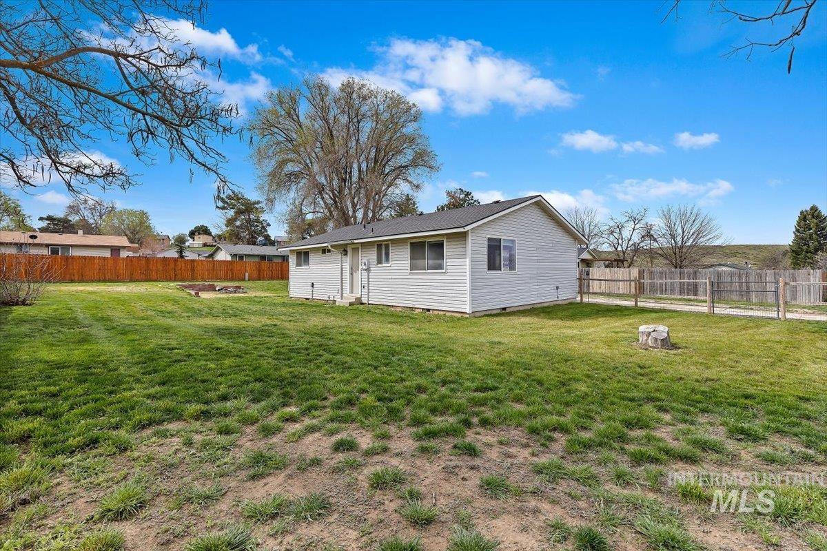 9191 Rolling Hills Ct, Nampa, Idaho 83686-9535, 3 Bedrooms, 1 Bathroom, Residential For Sale, Price $349,900, 98979646