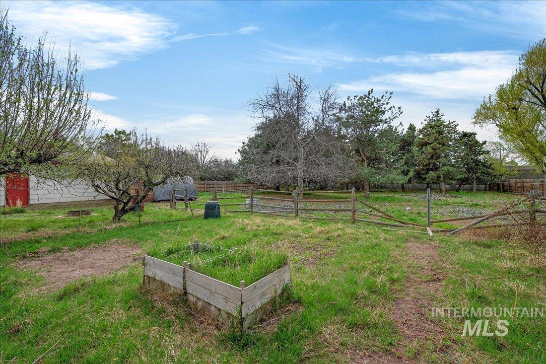 10035 W La Hontan Dr, Boise, Idaho 83709-0436, 3 Bedrooms, 2 Bathrooms, Residential For Sale, Price $499,900, 98979647