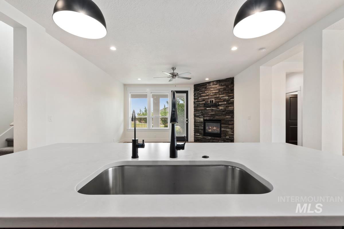 8389 W Shams Ln, Eagle, Idaho 83616, 3 Bedrooms, 3 Bathrooms, Residential For Sale, Price $675,000, 98979650