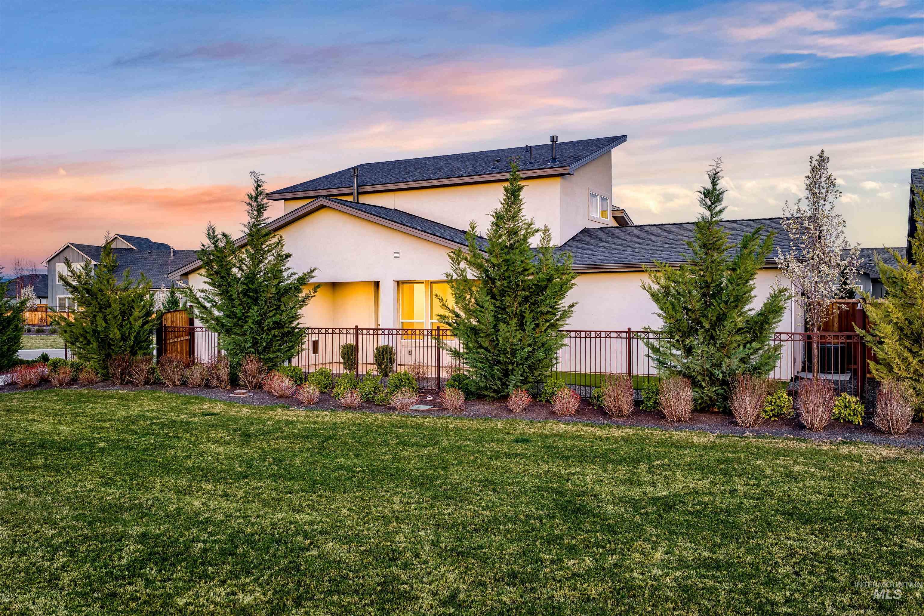 8389 W Shams Ln, Eagle, Idaho 83616, 3 Bedrooms, 3 Bathrooms, Residential For Sale, Price $675,000, 98979650