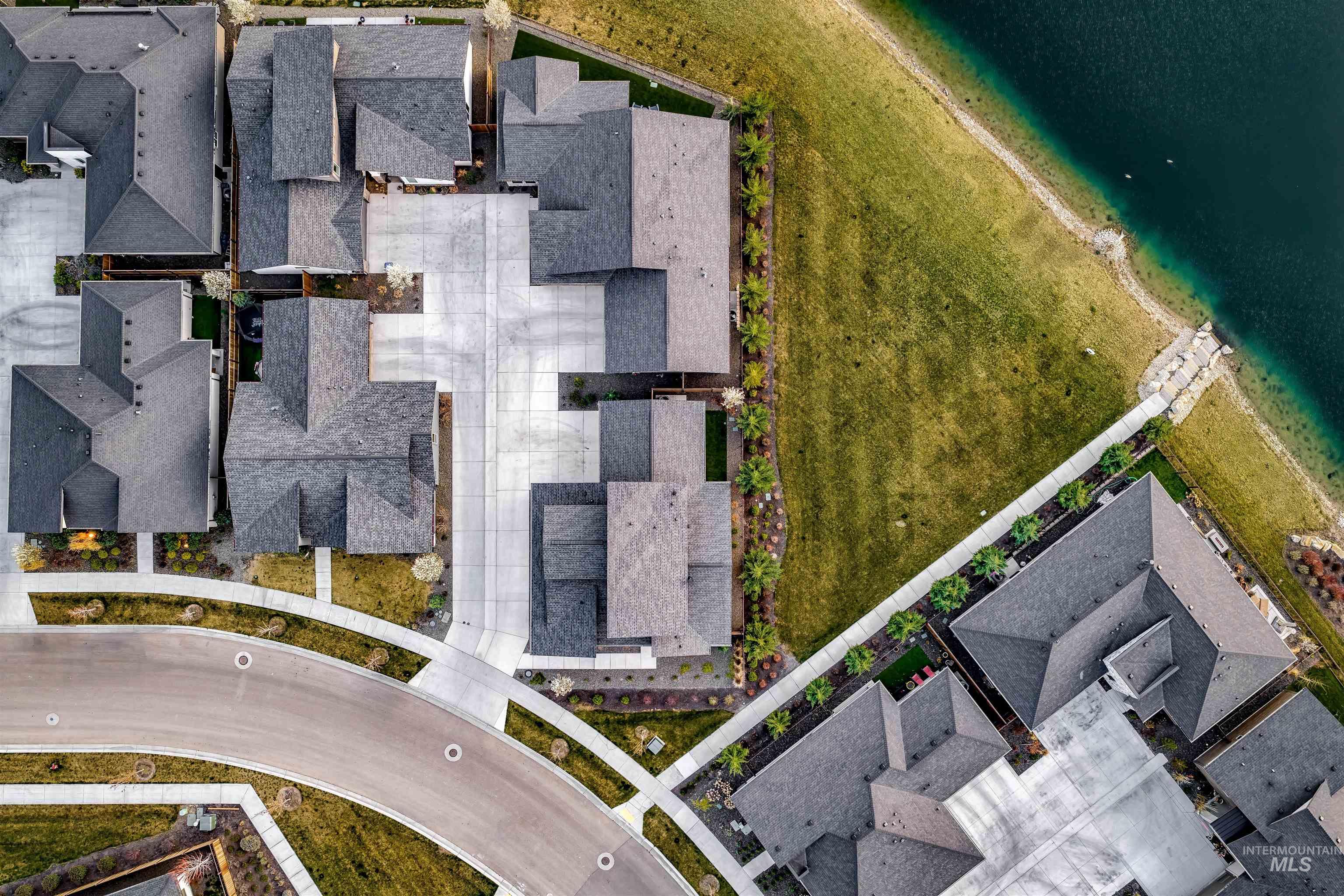 8389 W Shams Ln, Eagle, Idaho 83616, 3 Bedrooms, 3 Bathrooms, Residential For Sale, Price $675,000, 98979650