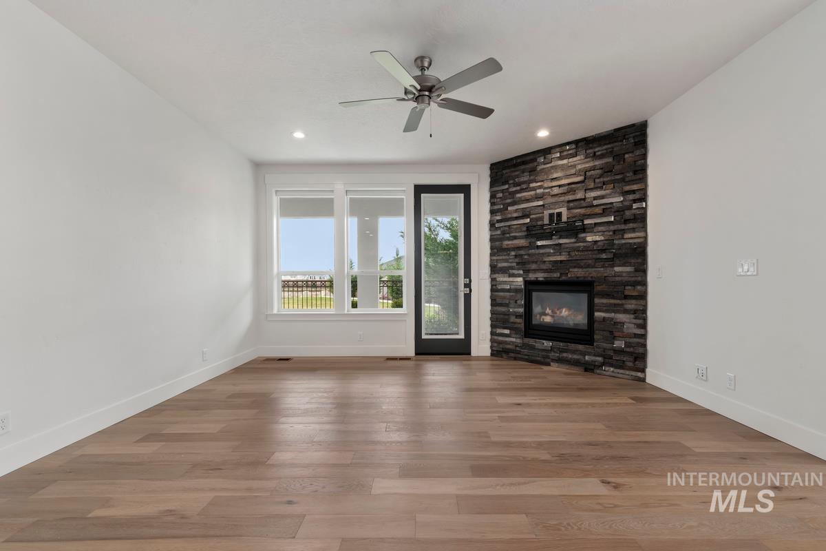 8389 W Shams Ln, Eagle, Idaho 83616, 3 Bedrooms, 3 Bathrooms, Residential For Sale, Price $675,000, 98979650