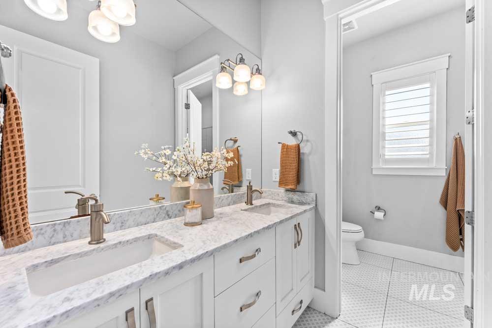 1102 N Lionbridge Ave, Eagle, Idaho 83616, 4 Bedrooms, 3.5 Bathrooms, Residential For Sale, Price $1,679,900, 98979651