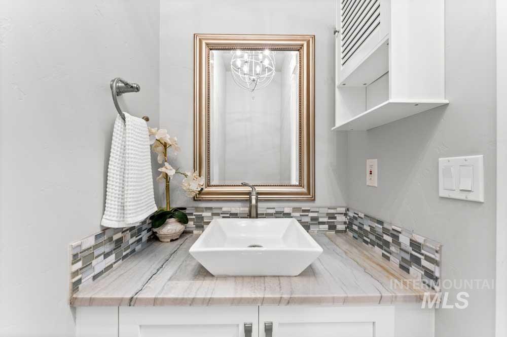 1102 N Lionbridge Ave, Eagle, Idaho 83616, 4 Bedrooms, 3.5 Bathrooms, Residential For Sale, Price $1,679,900, 98979651