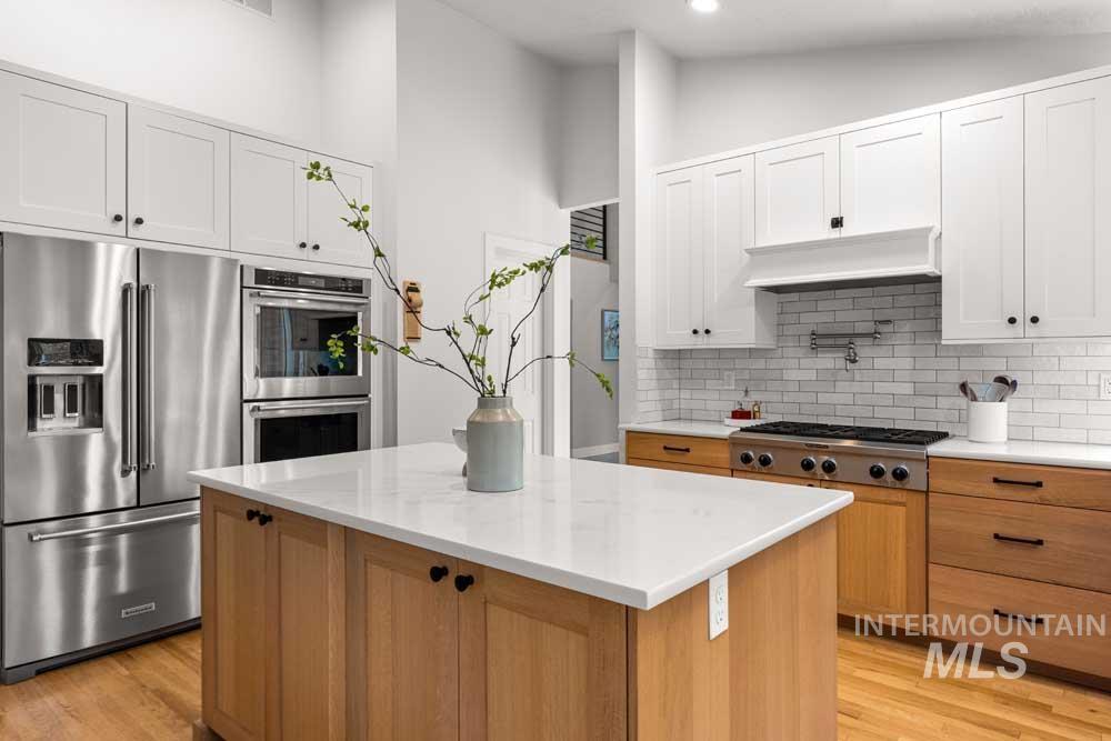 8051 W Burntree, Boise, Idaho 83704, 5 Bedrooms, 3 Bathrooms, Residential For Sale, Price $899,900, 98979652