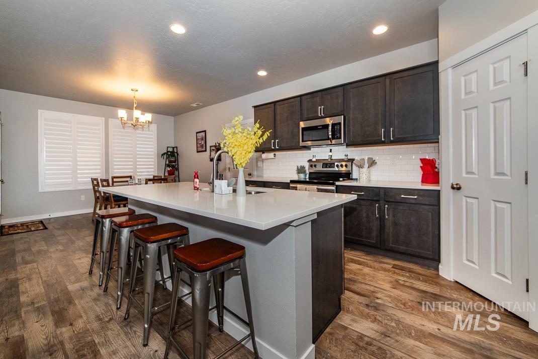 946 W Smallwood Ct, Meridian, Idaho 83642, 4 Bedrooms, 2.5 Bathrooms, Residential For Sale, Price $950,000, 98979653