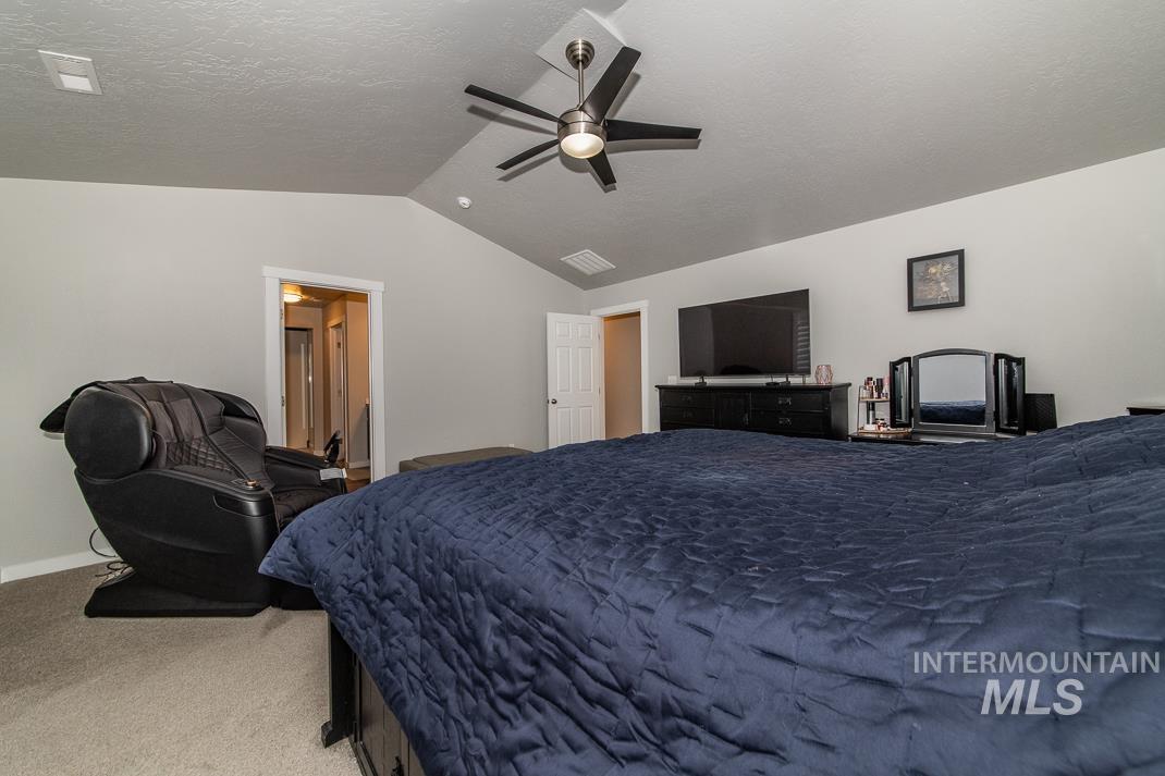 946 W Smallwood Ct, Meridian, Idaho 83642, 4 Bedrooms, 2.5 Bathrooms, Residential For Sale, Price $950,000, 98979653