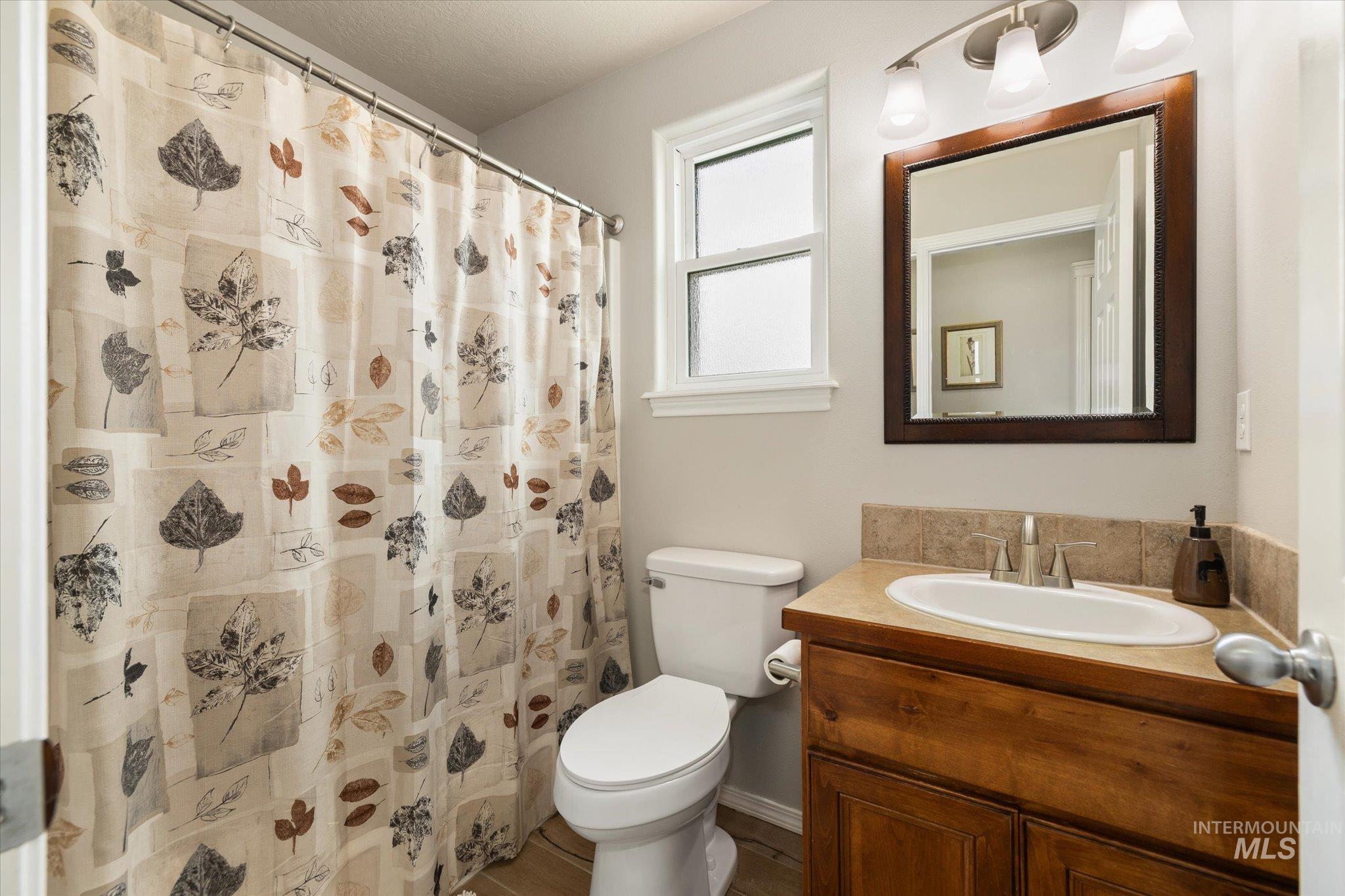 3601 S Big Lost Ave, Nampa, Idaho 83686, 3 Bedrooms, 2 Bathrooms, Residential For Sale, Price $359,000, 98979654