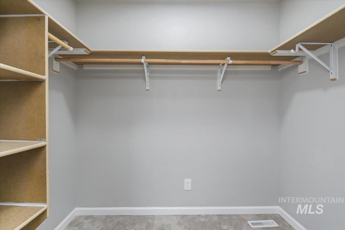 16657 Old Friendship Way, Caldwell, Idaho 83607, 4 Bedrooms, 3 Bathrooms, Residential For Sale, Price $385,000, 98979659