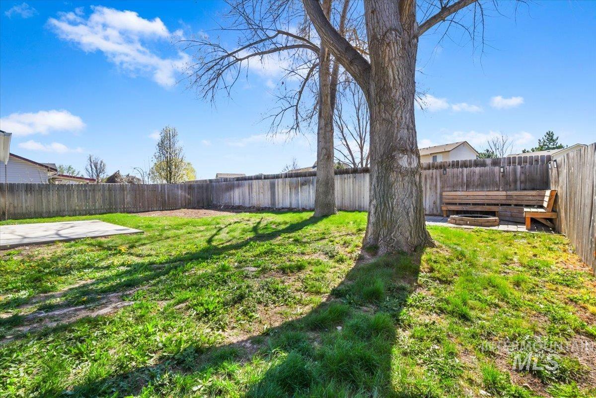 16657 Old Friendship Way, Caldwell, Idaho 83607, 4 Bedrooms, 3 Bathrooms, Residential For Sale, Price $385,000, 98979659