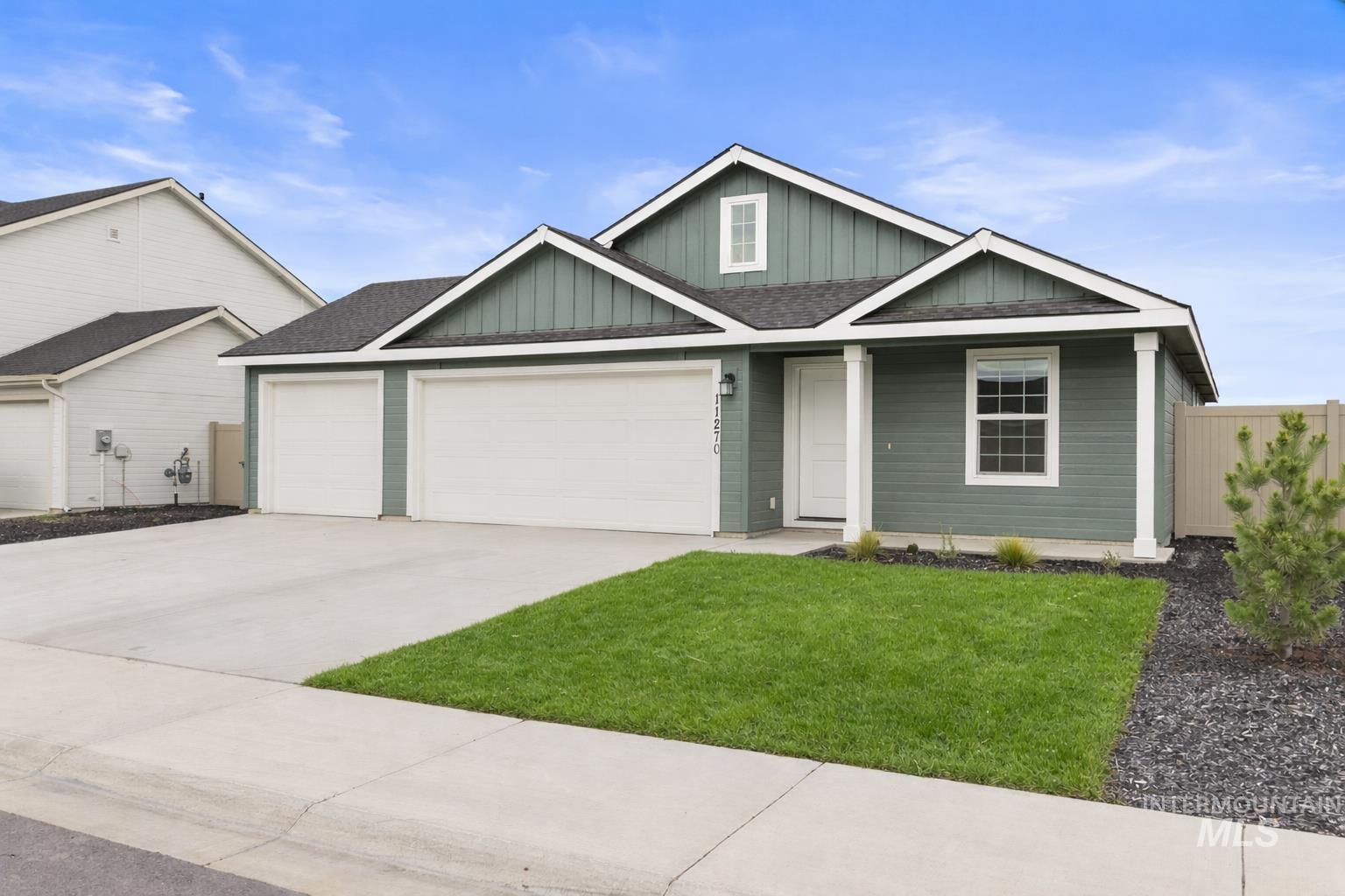 11270 Barn Ranch St, Caldwell, Idaho 83605, 3 Bedrooms, 2 Bathrooms, Residential For Sale, Price $409,999, 98979662