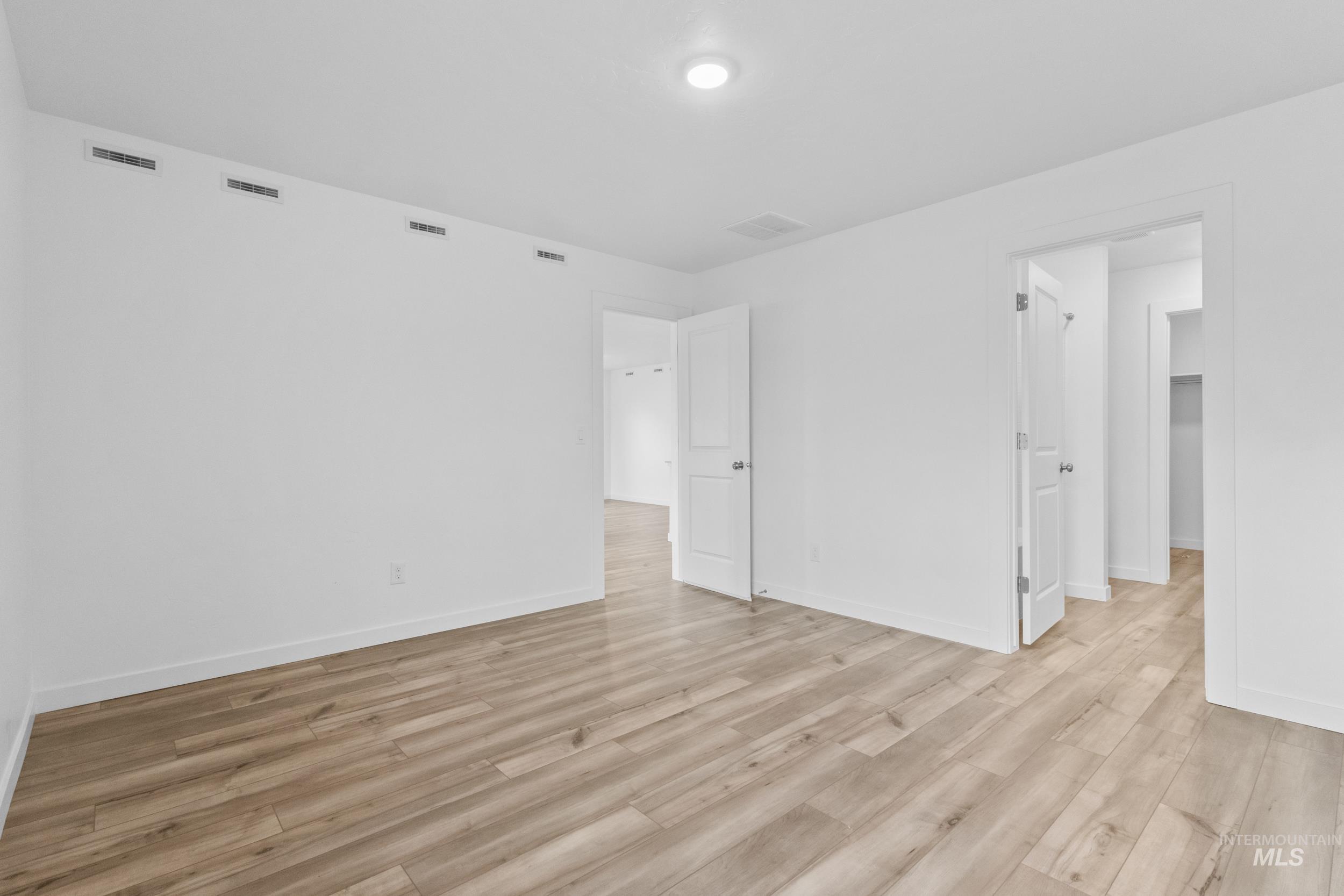 11270 Barn Ranch St, Caldwell, Idaho 83605, 3 Bedrooms, 2 Bathrooms, Residential For Sale, Price $409,999, 98979662