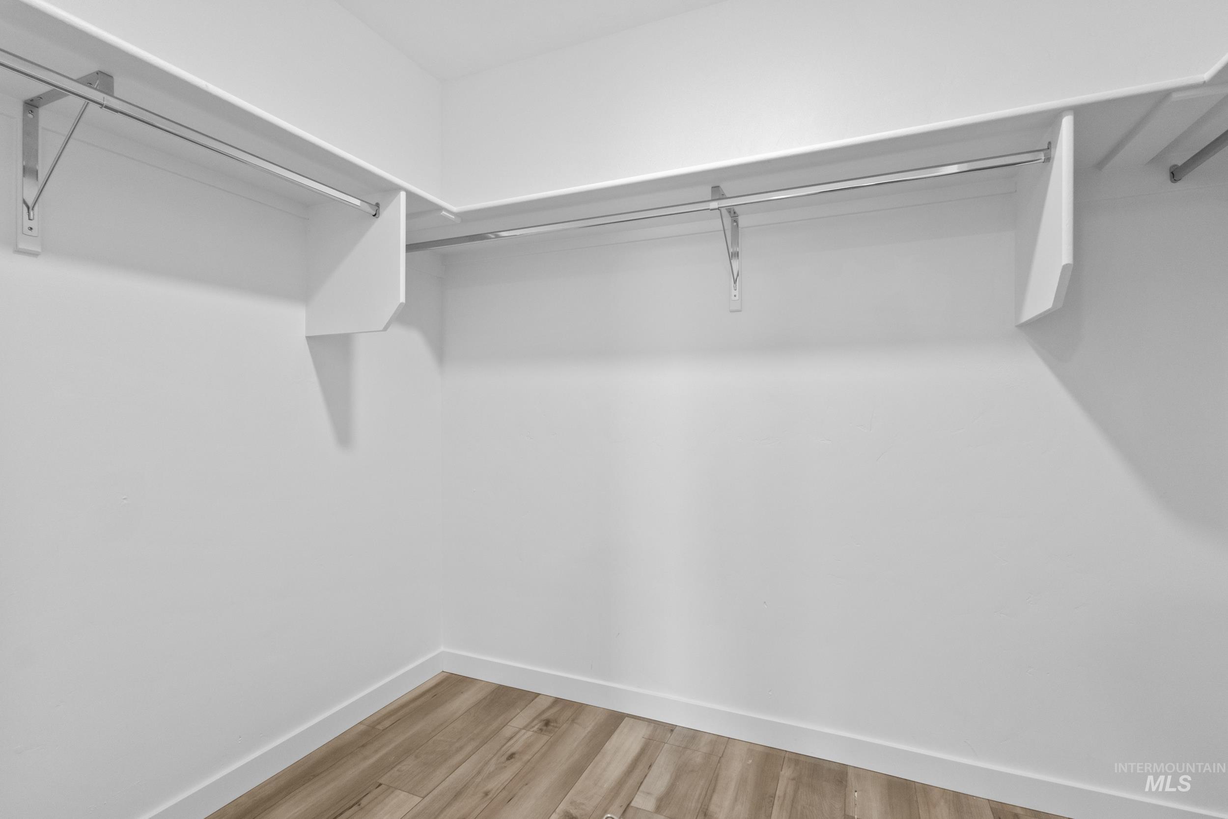 11270 Barn Ranch St, Caldwell, Idaho 83605, 3 Bedrooms, 2 Bathrooms, Residential For Sale, Price $409,999, 98979662